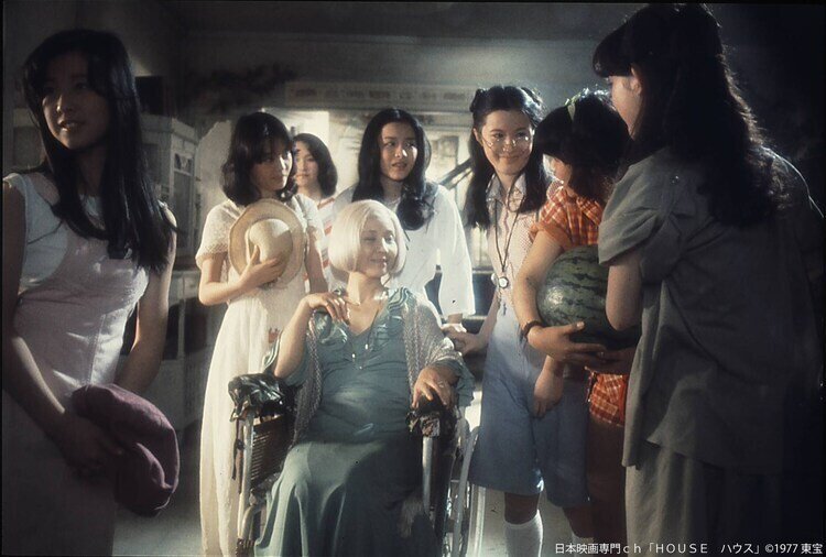 演出のクセが強すぎる！数々の若手クリエイターに衝撃を与えた伝説の