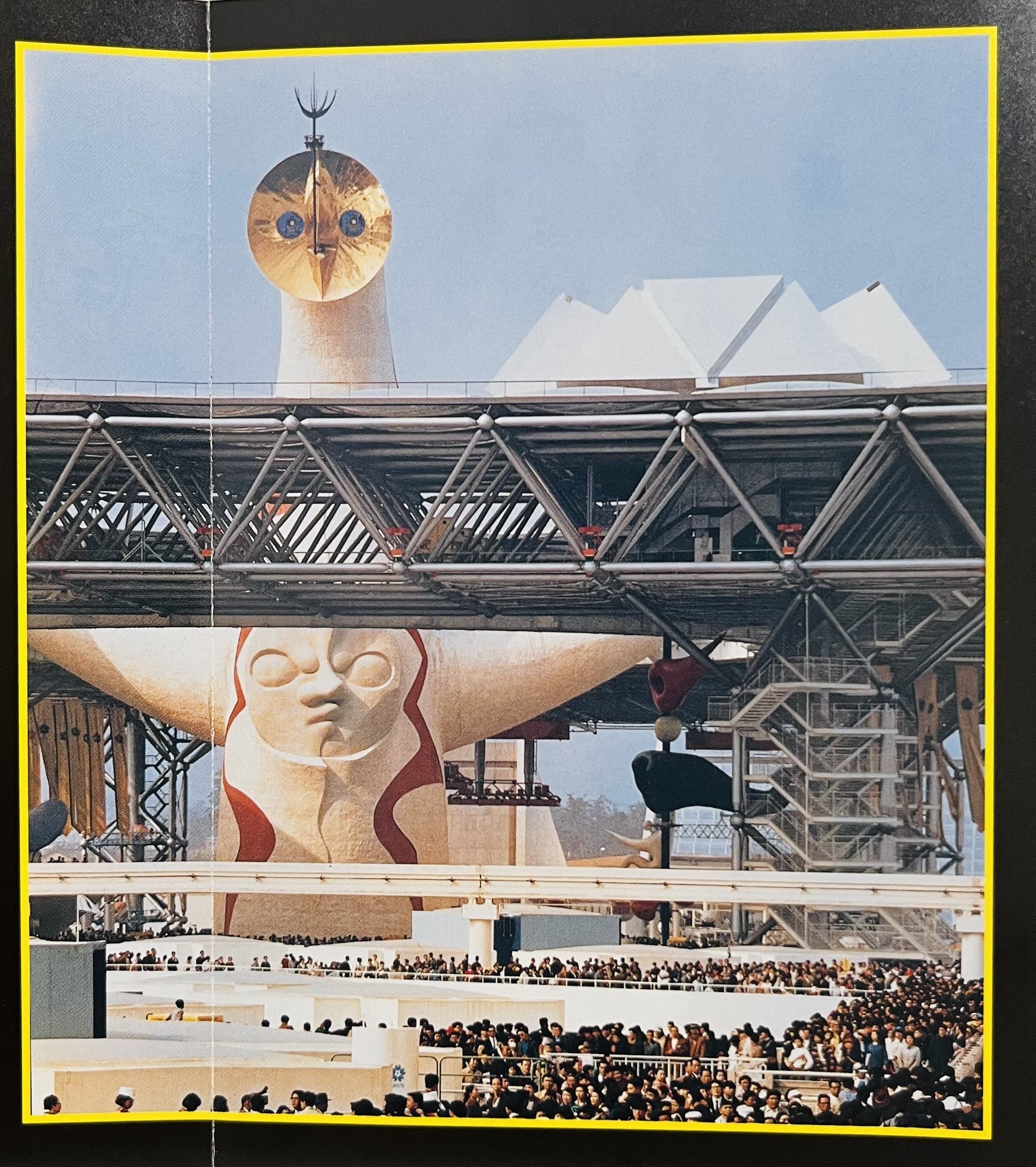 旅＃06】「太陽の塔って中入れるん？」｜にこ｜全47都道府県制覇！