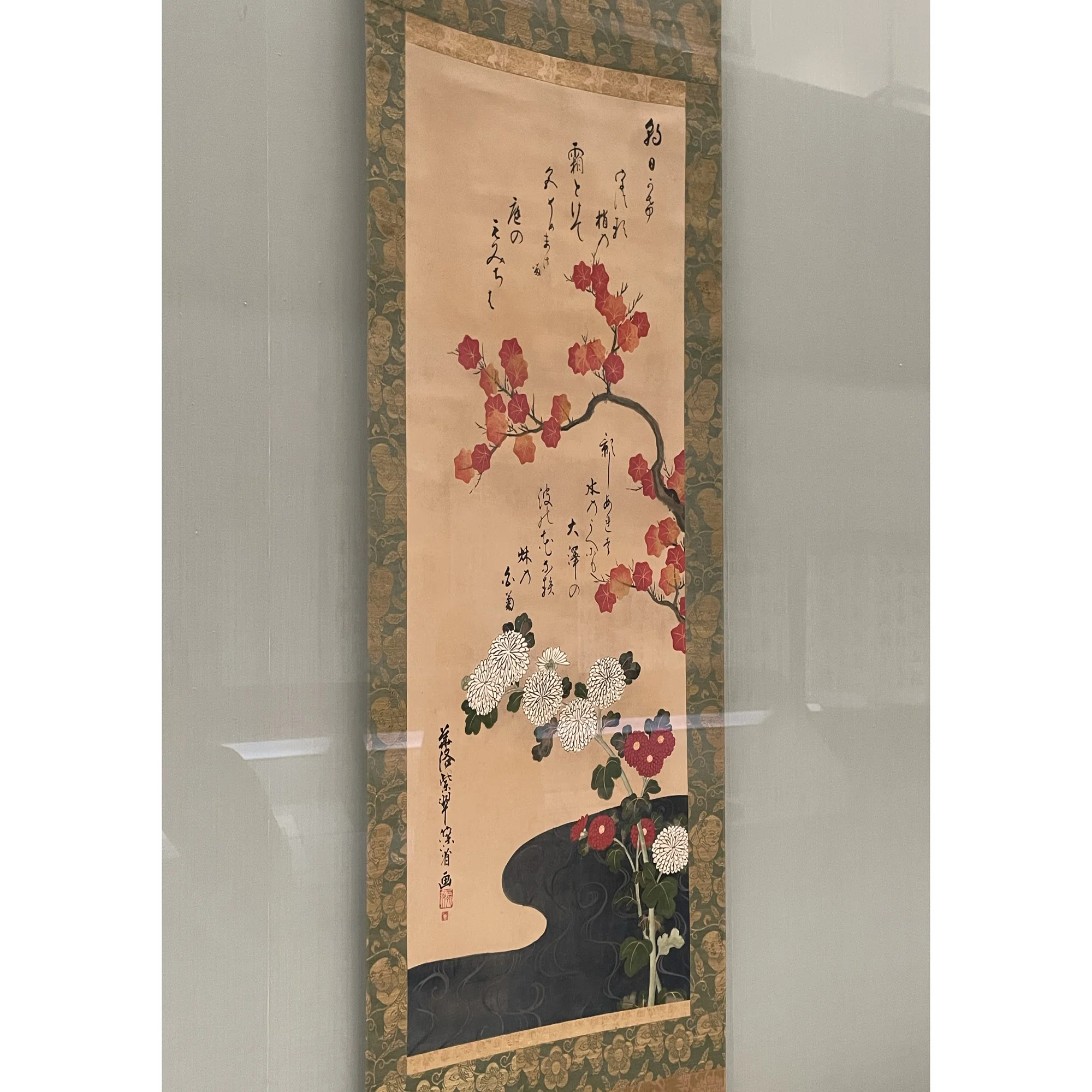 最近、ご近所さんだったと知った尾形乾山の《紅葉に菊流水図》……@東京 