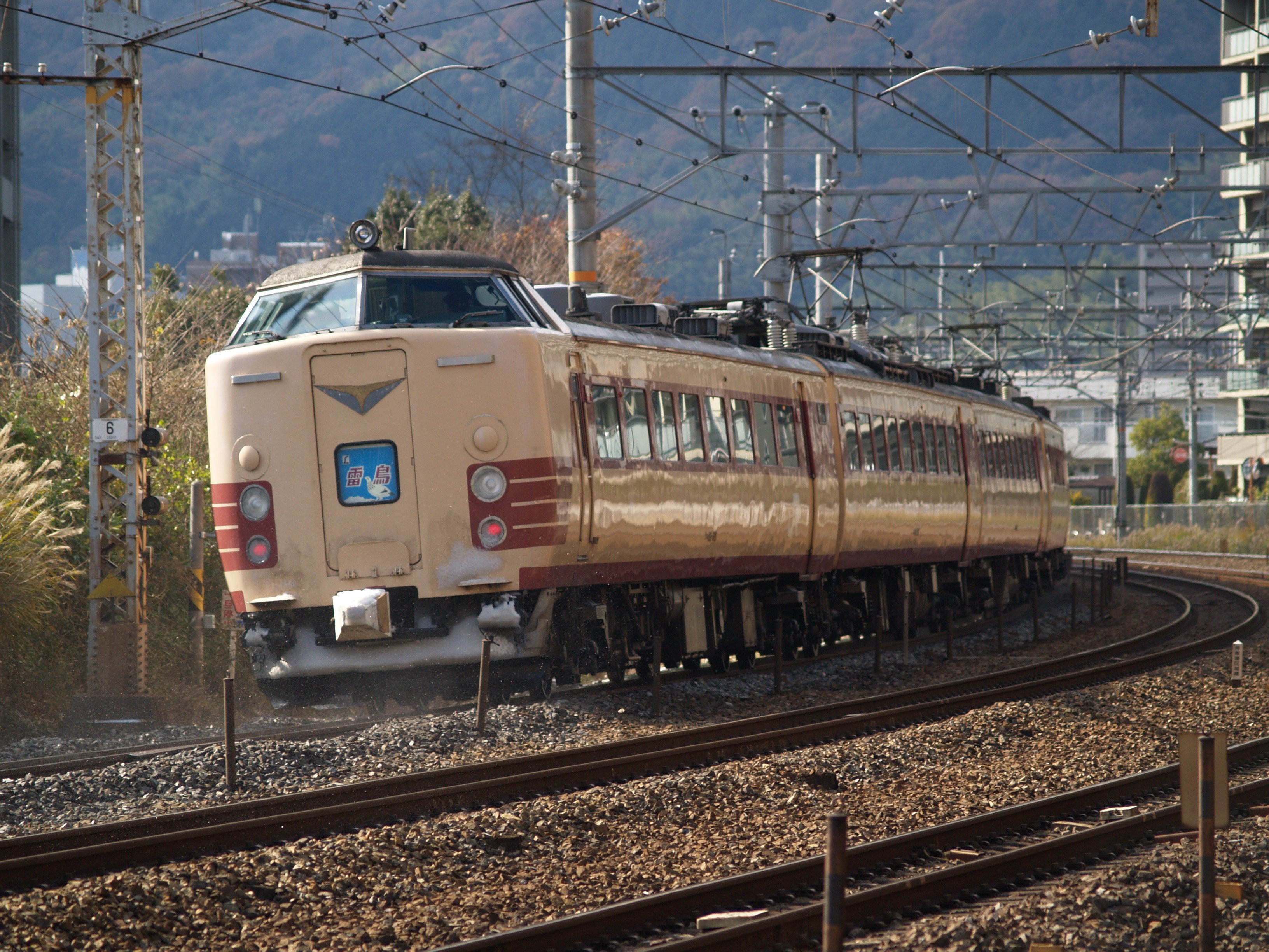 2005年12月の山崎・サントリーカーブ|佐倉純@さくらのみや日記 2005年12月の山崎・サントリーカーブ|佐倉純@さくらのみや日記