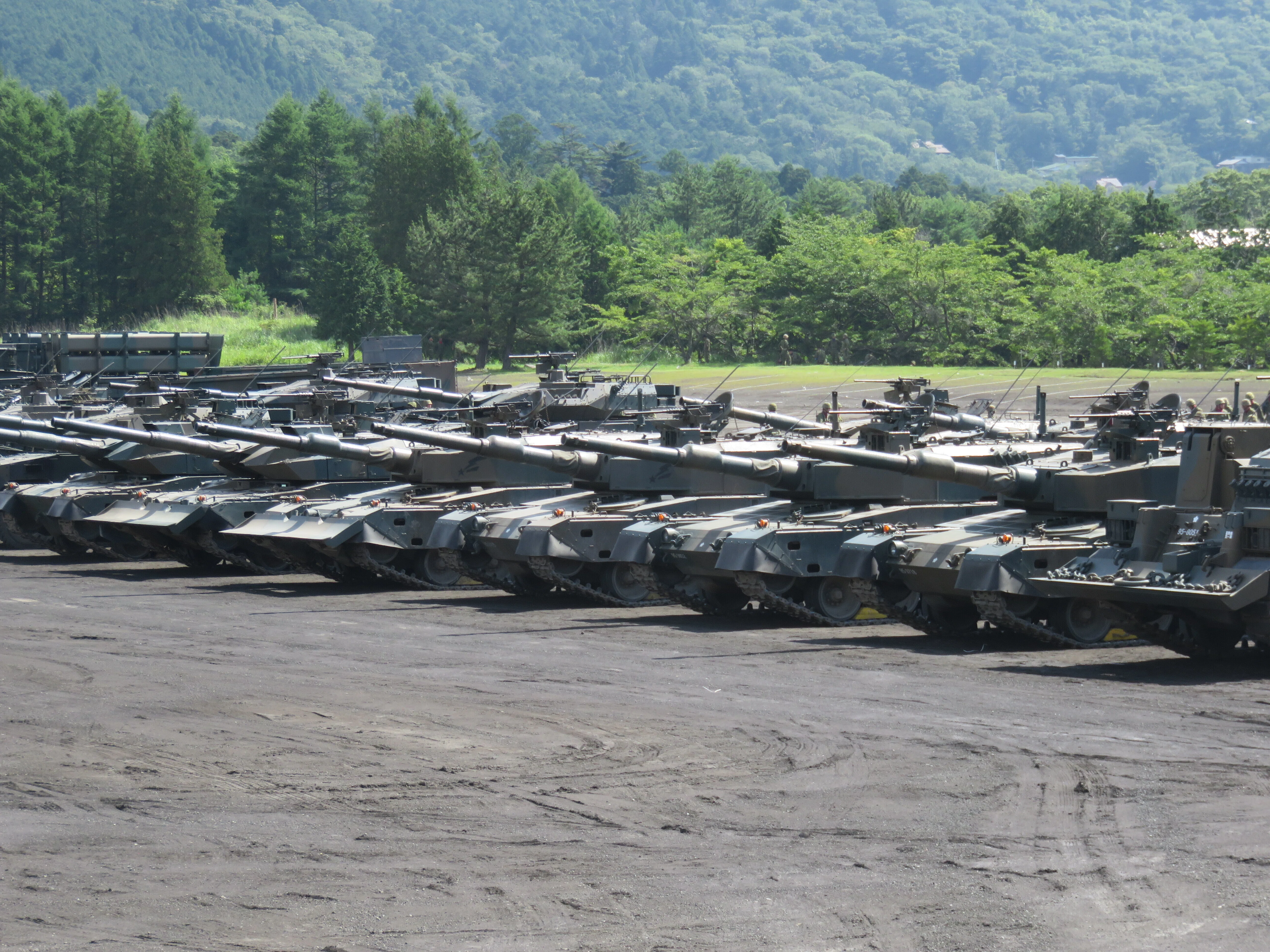 日記】陸上自衛隊富士学校70周年記念行事に行ってきました前編｜葛城