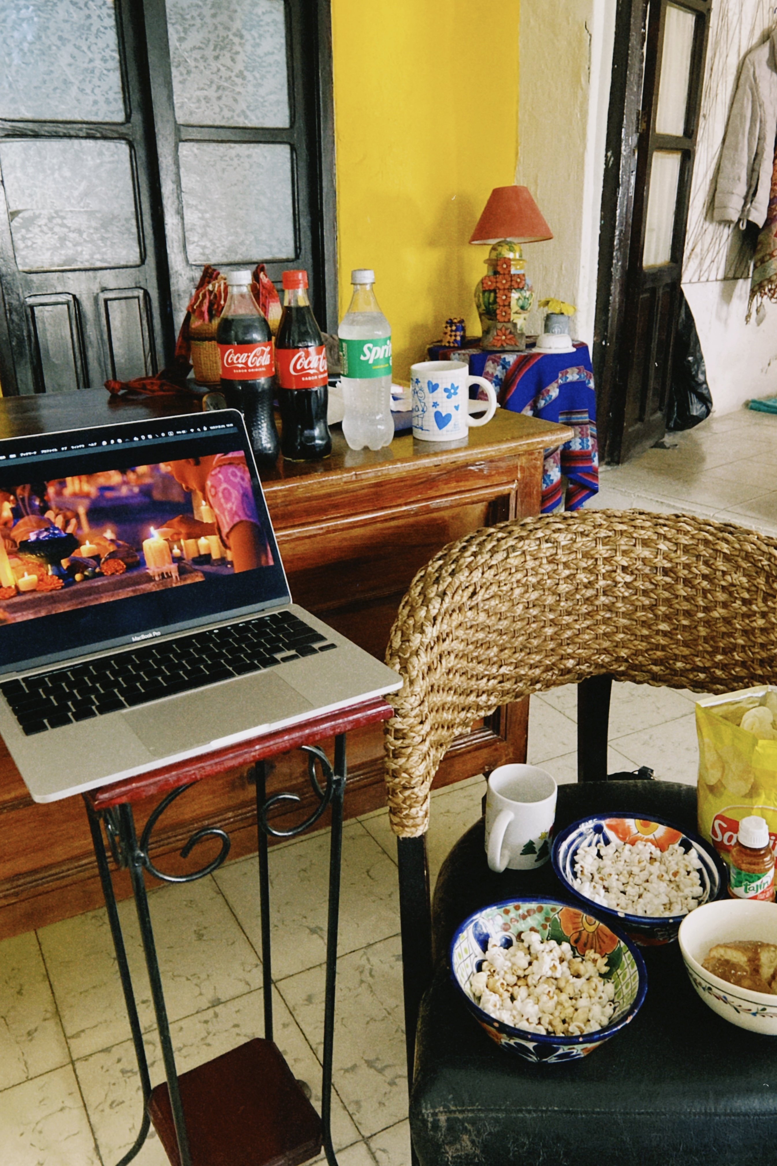 死者の日レポ】 花に愛を、煙に祈りを(グアナファト/メキシコ)｜maryo