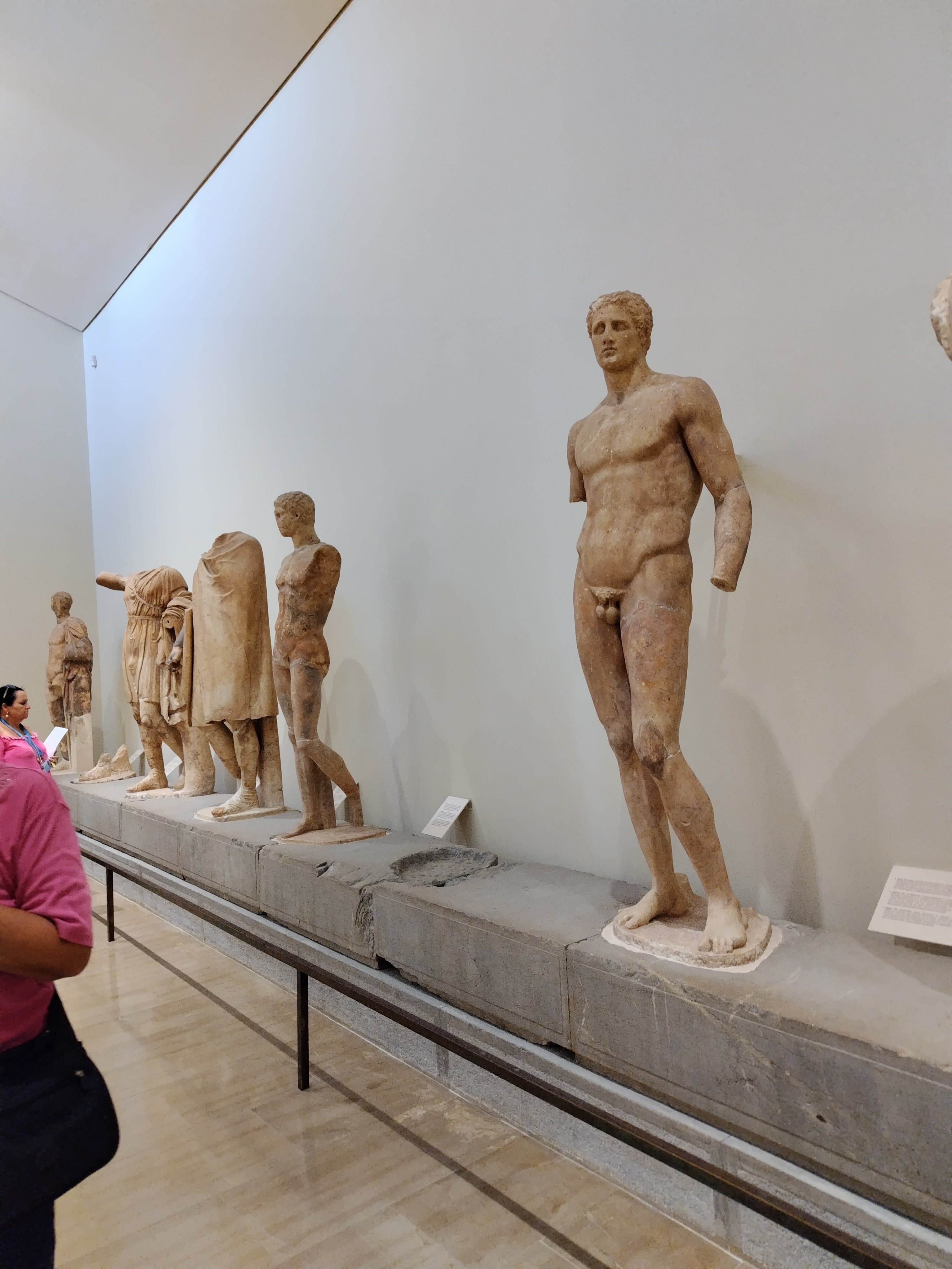 神話の地ギリシャ旅行記（7）デルフォイ｜まごっと