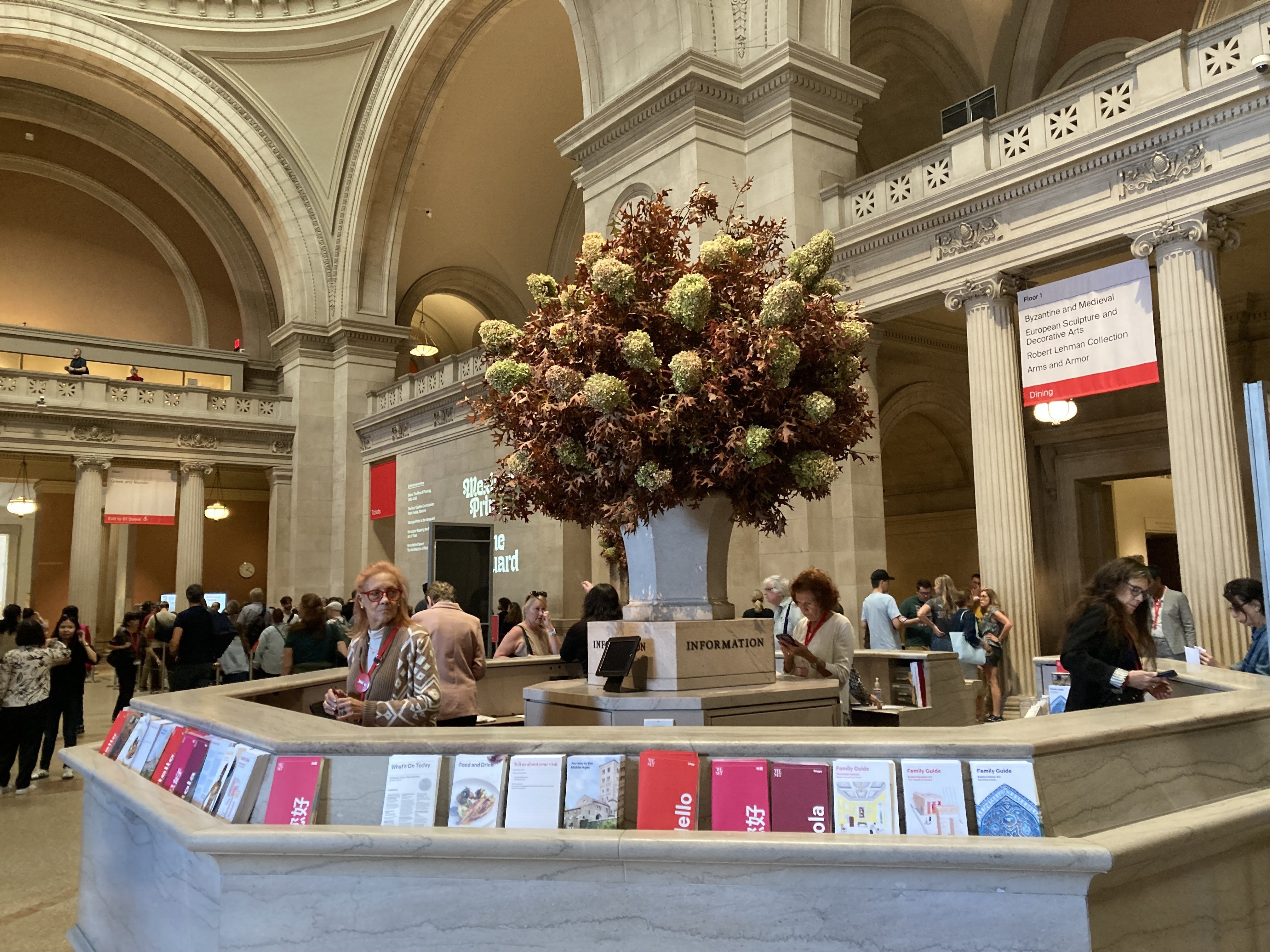メトロポリタン美術館 街の風景 ヴィンテージ ステンドグラス