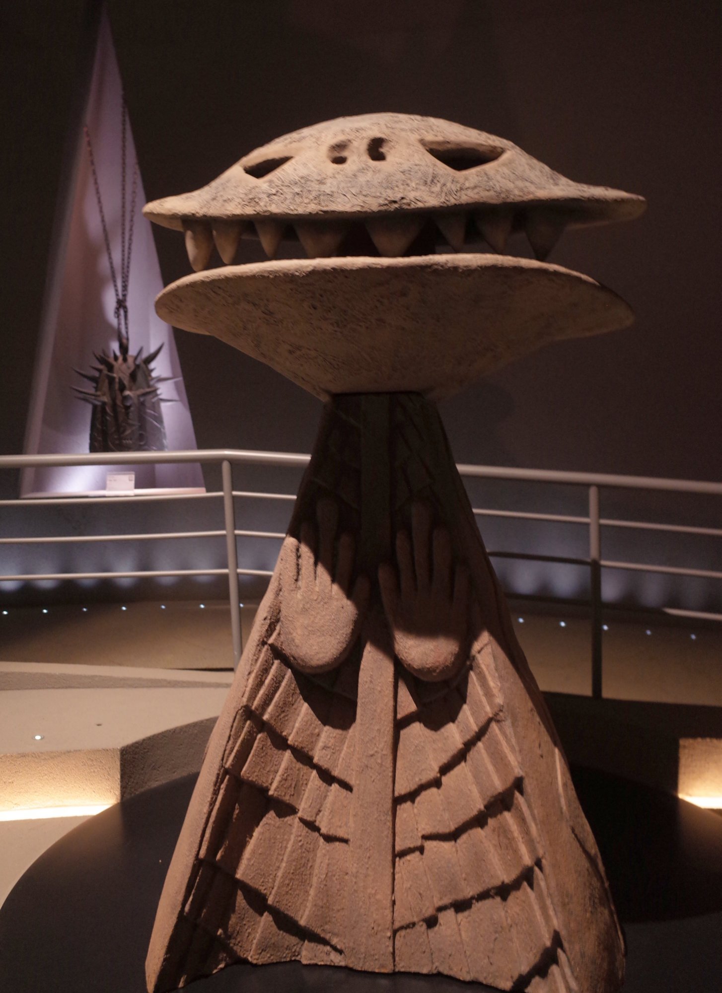 川崎と青山と渋谷の岡本太郎｜藤井満