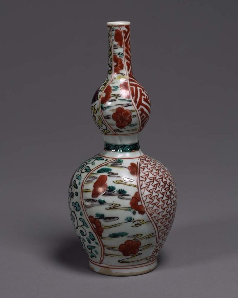 作家物　陶芸家　九谷　須田青華　須田菁華　古赤絵金襴手玉取獅子煎茶器　碗　汲出 私の好きな陶芸家: 須田菁華①｜凡松