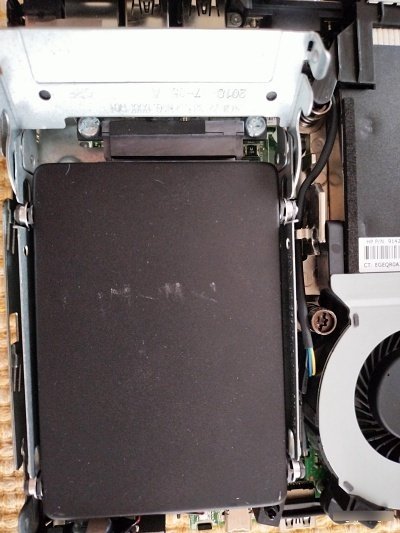 ノートパソコン本体:4core SSD250G 美品、Linuxのみインストール 67】中古PCをまたまた購入 ー 小型で薄いミニPCにLinuxを