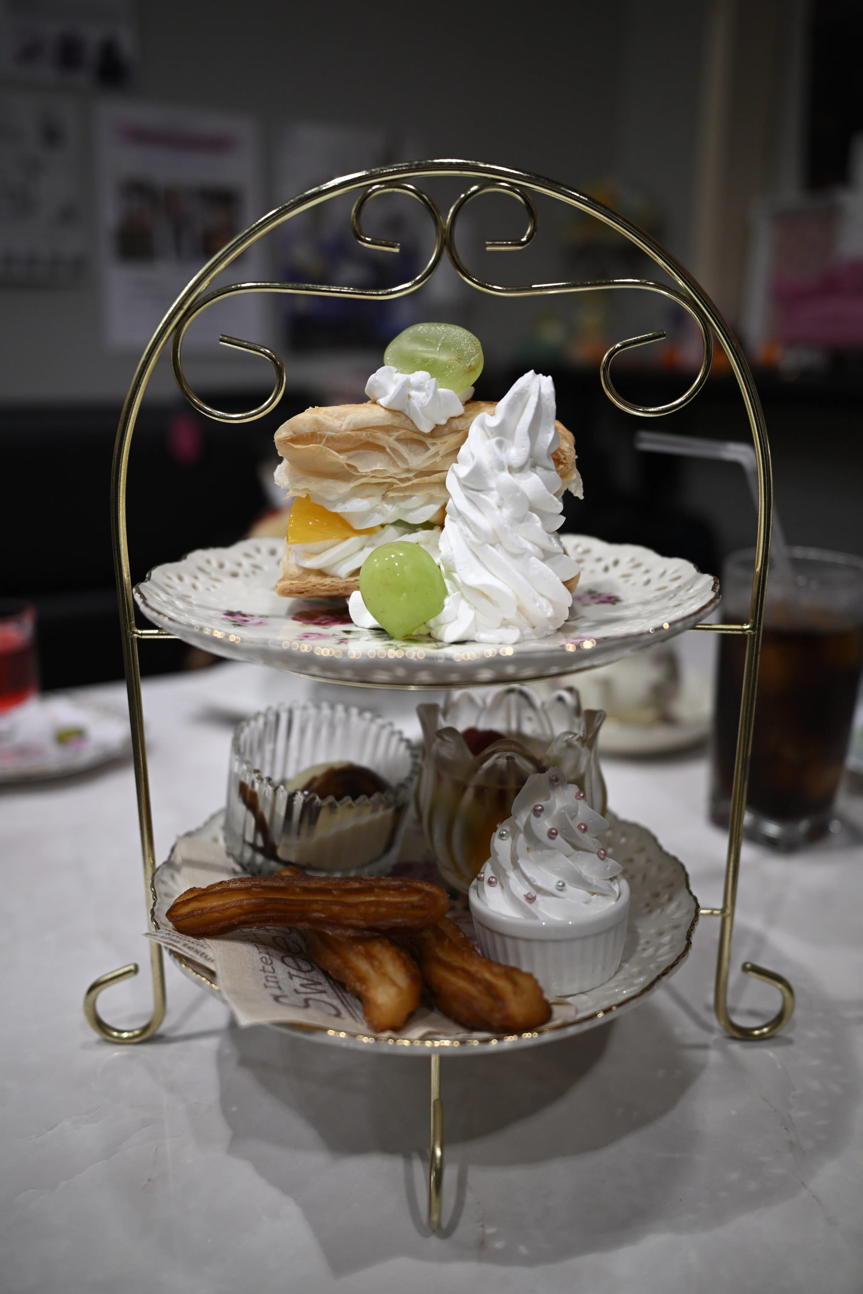岡山のドールカフェと駅でドール撮影｜鷺
