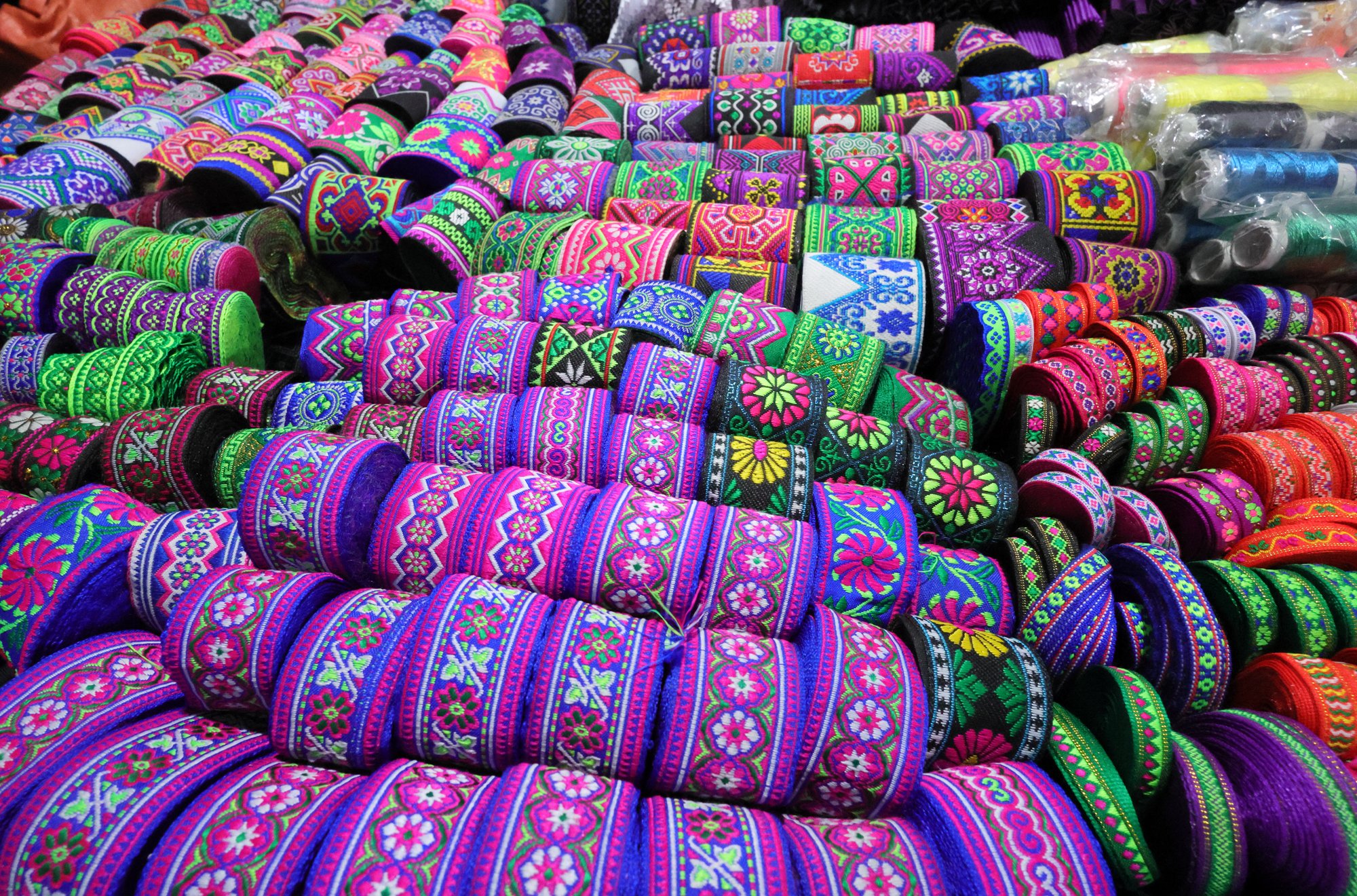 ベトナム少数民族の手仕事 刺繍｜お茶ガイド