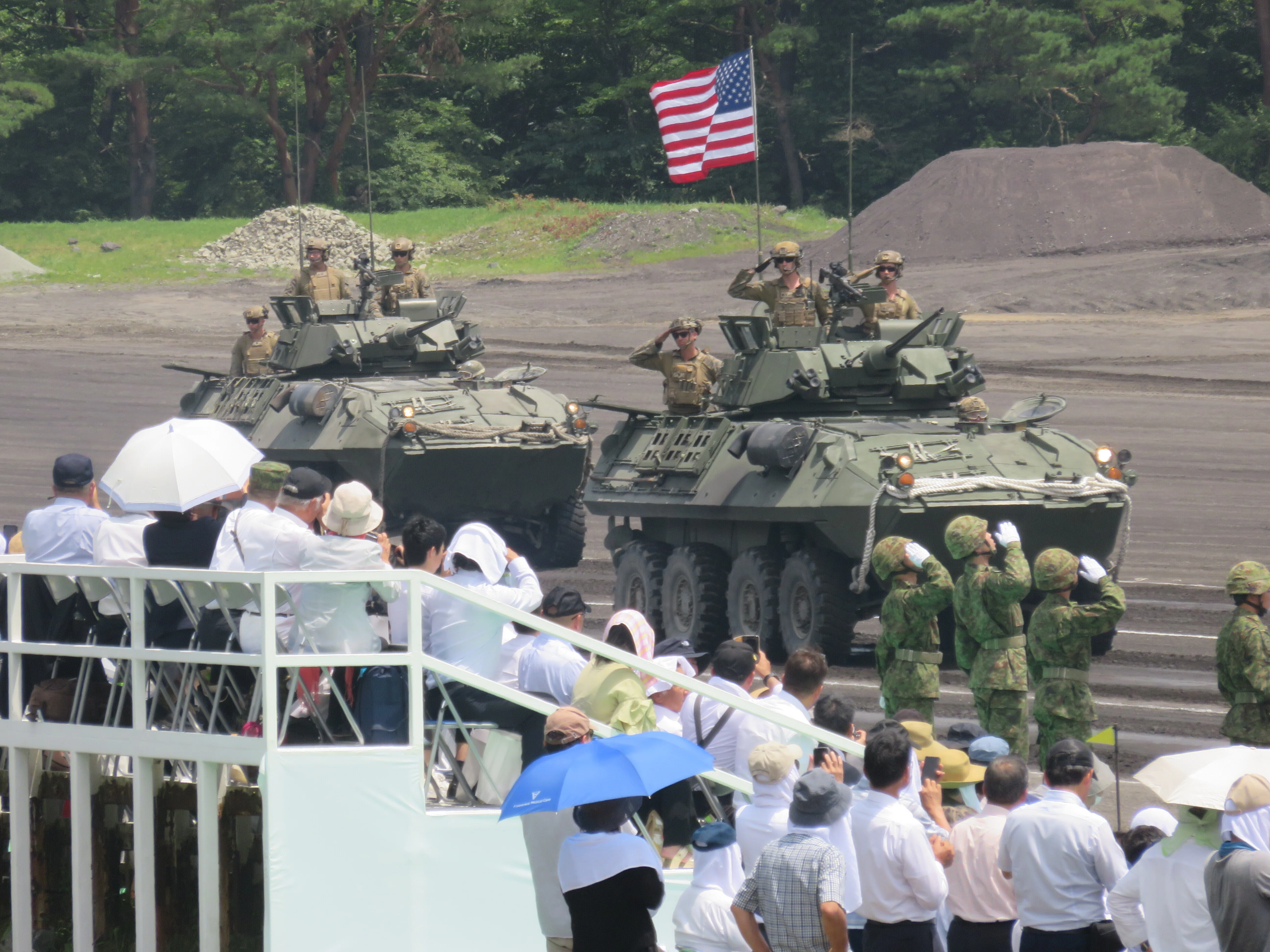 日記】陸上自衛隊富士学校70周年記念行事に行ってきました前編｜葛城