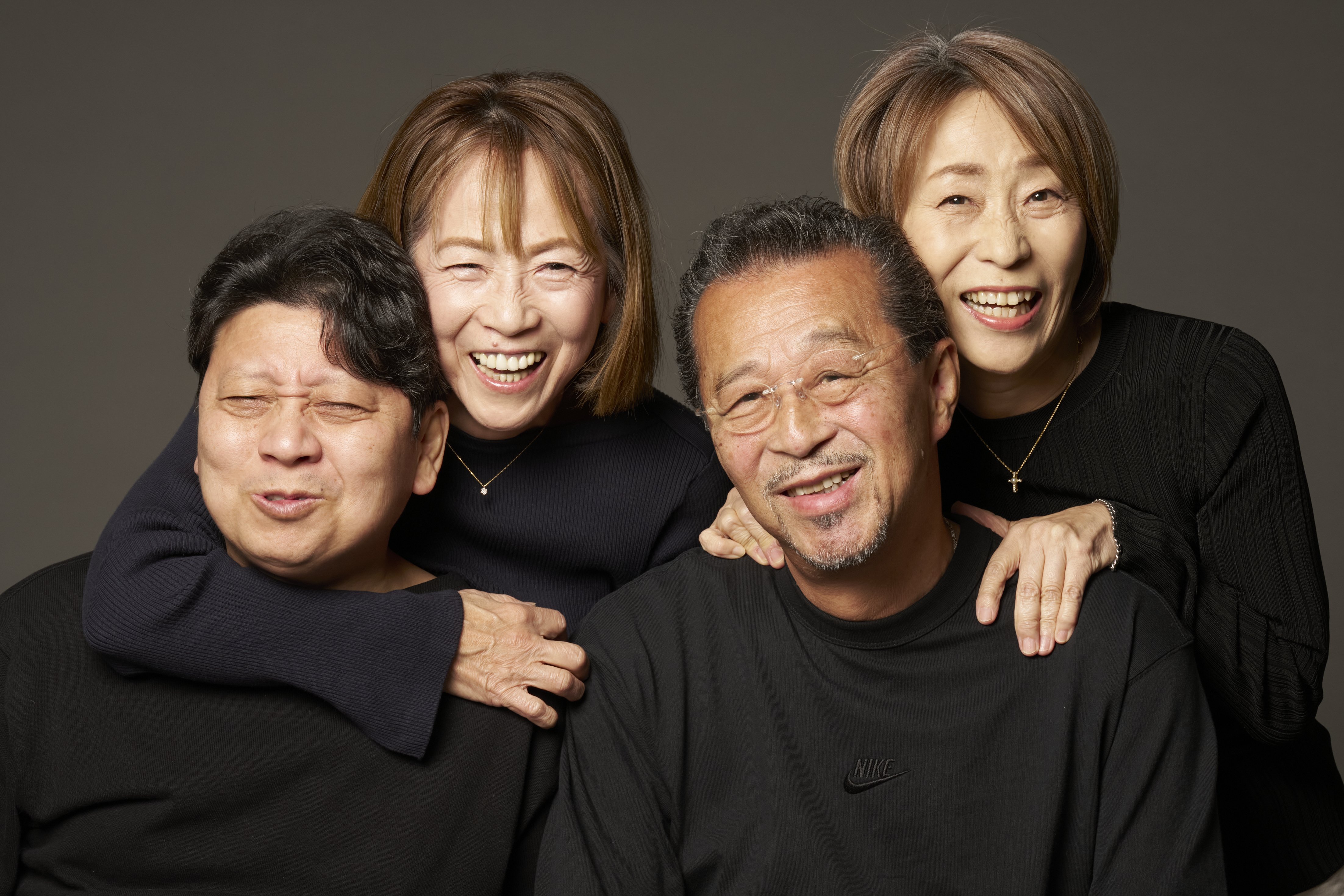 ポートレート撮影の新常識。家族全員でつくる最高の瞬間｜すずきしん