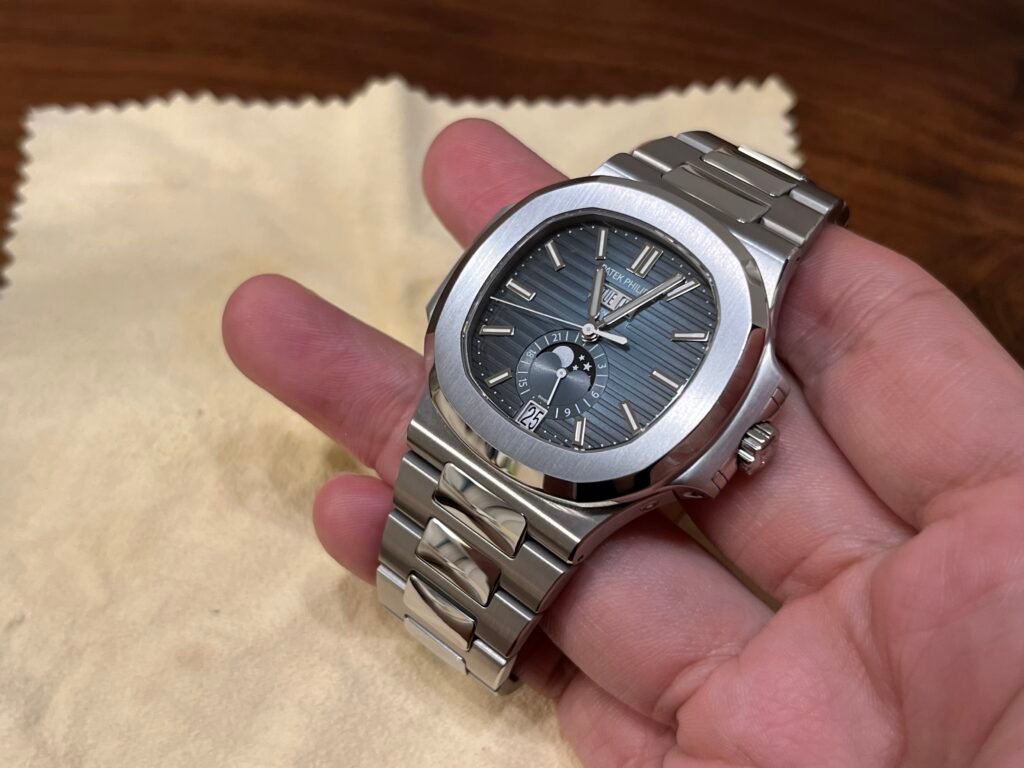 3年以上使った正直レビュー】クリスタルガード・クロノアーマーはお