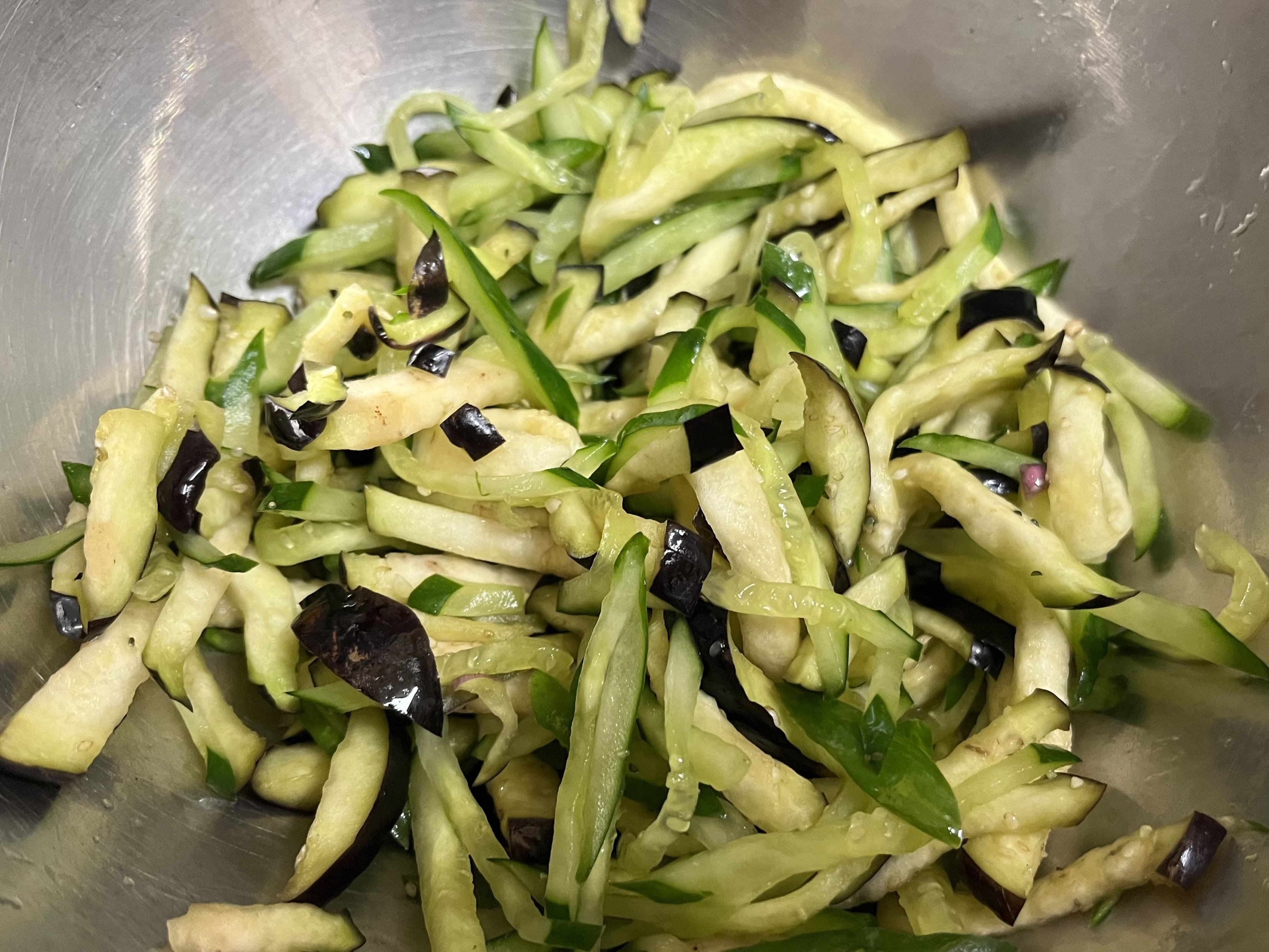 秋田県産さわもだし（ナラタケ）の水煮と鯉川昆布で青森の郷土料理