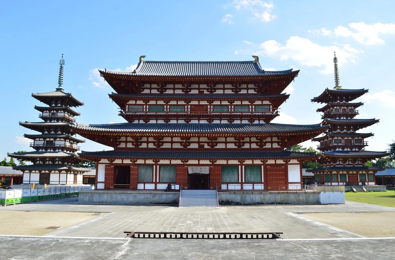 0192 天武天皇が病気の皇后のために建てた愛「薬師寺」（奈良県 