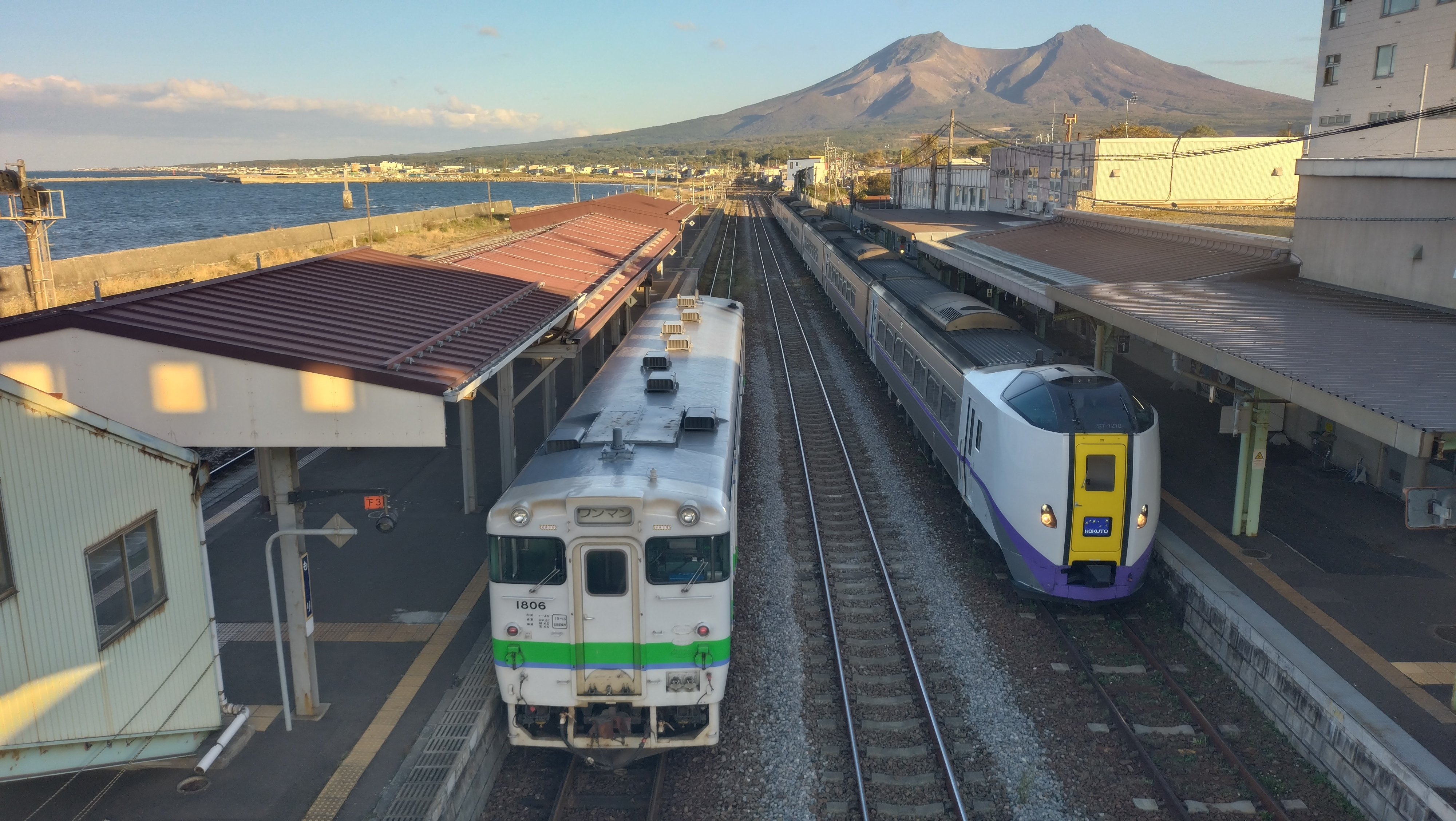 大沼公園に噴火湾 秋の自然を満喫する 函館本線小旅行(函館～森
