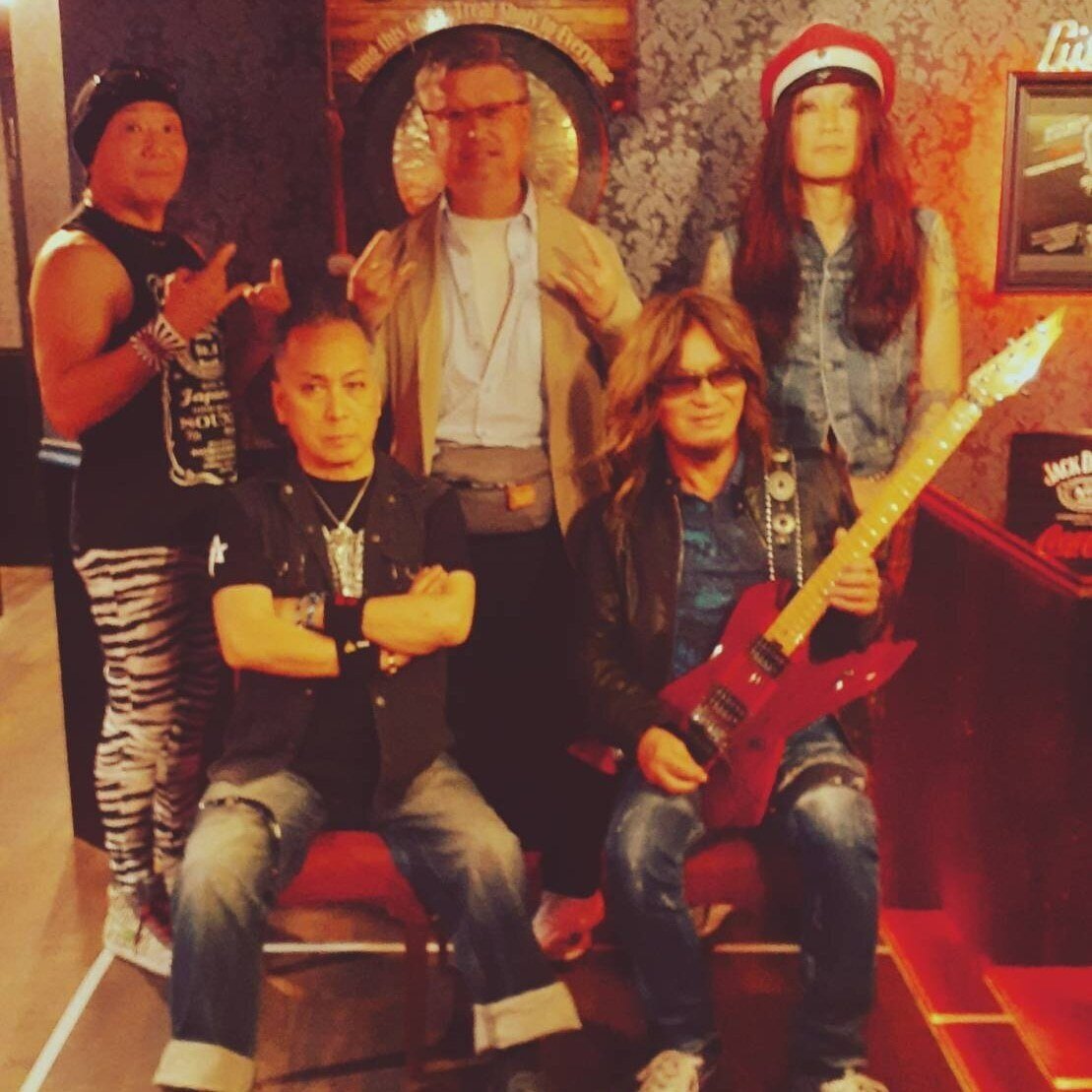 HELL,新品,直筆サイン入り,NWOBHM,CD＆DVD,メタル スラッシュメタル〇ONSLAUGHT／オンスロート 85年1st - メルカリ