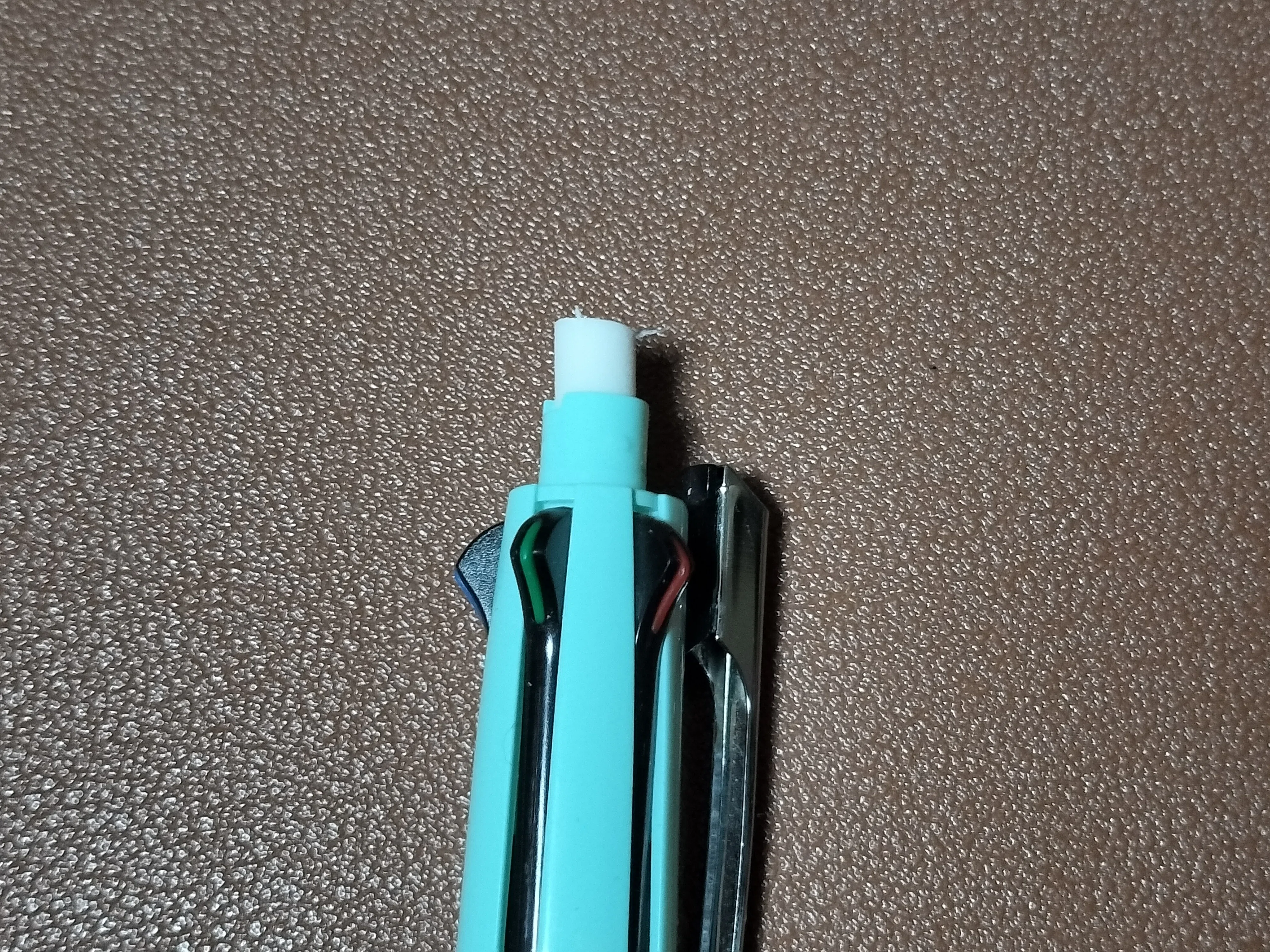 お気に入りのペン先の消しゴムがすり減ったらどうしたらいいの？｜sakuya
