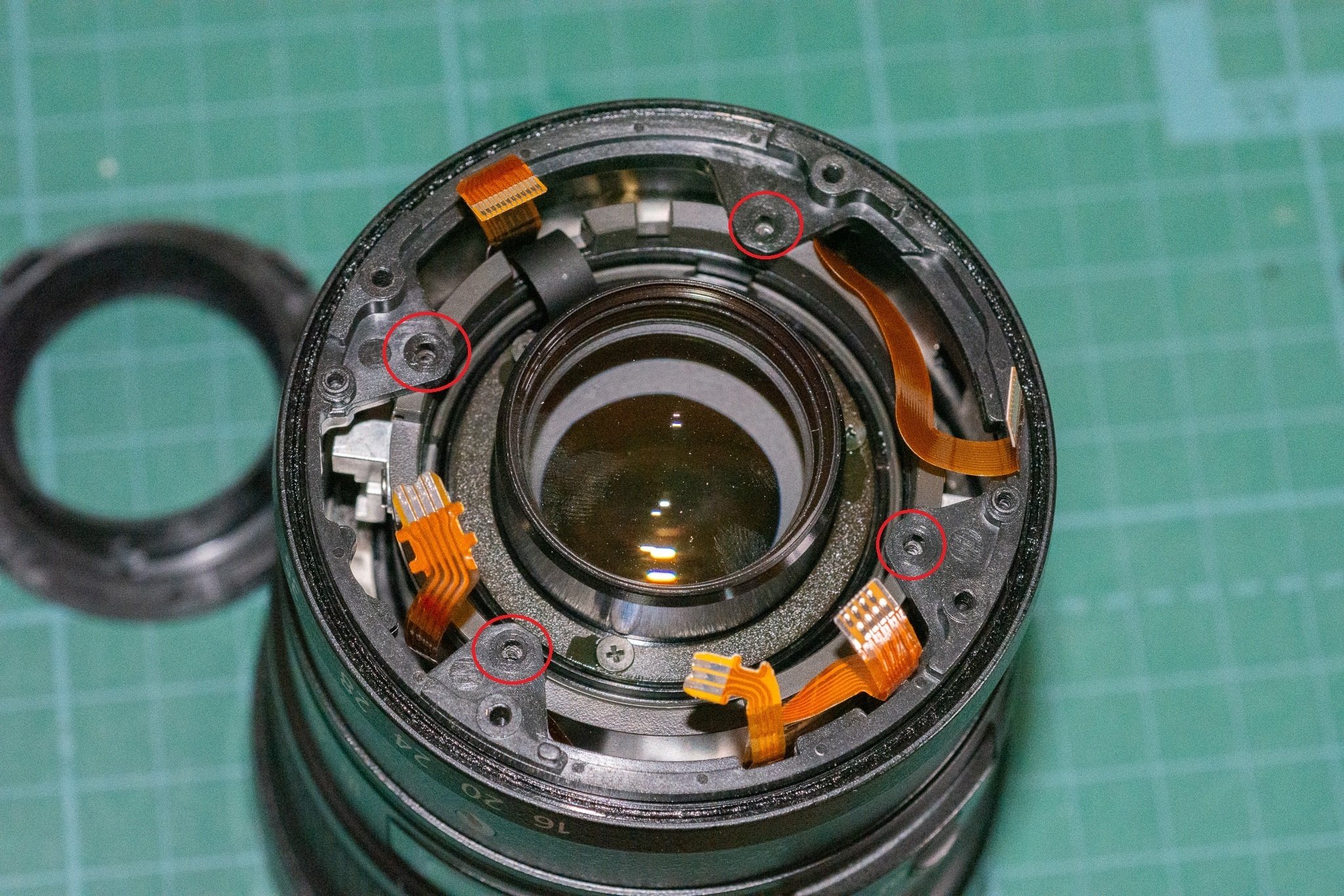 Canon EF16-35mm F2.8L USMのズーム不良を直してみた｜Wata