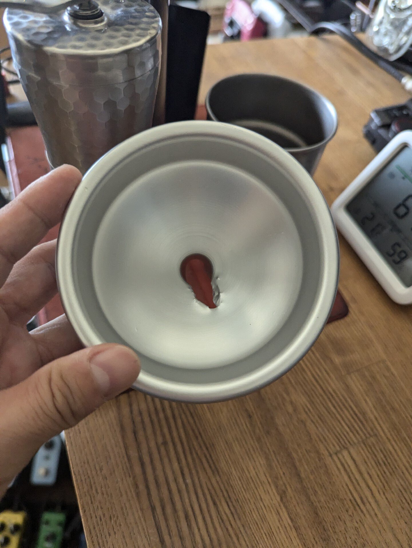 3Dプリンタでキャンプ用コーヒーミルに豆を入れやすくする 3Dプリンタでキャンプ用コーヒーミルに豆を入れやすくする