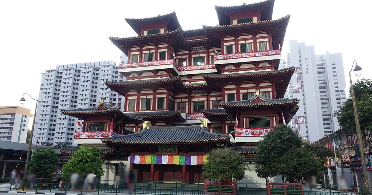 仏牙寺龍華院博物館