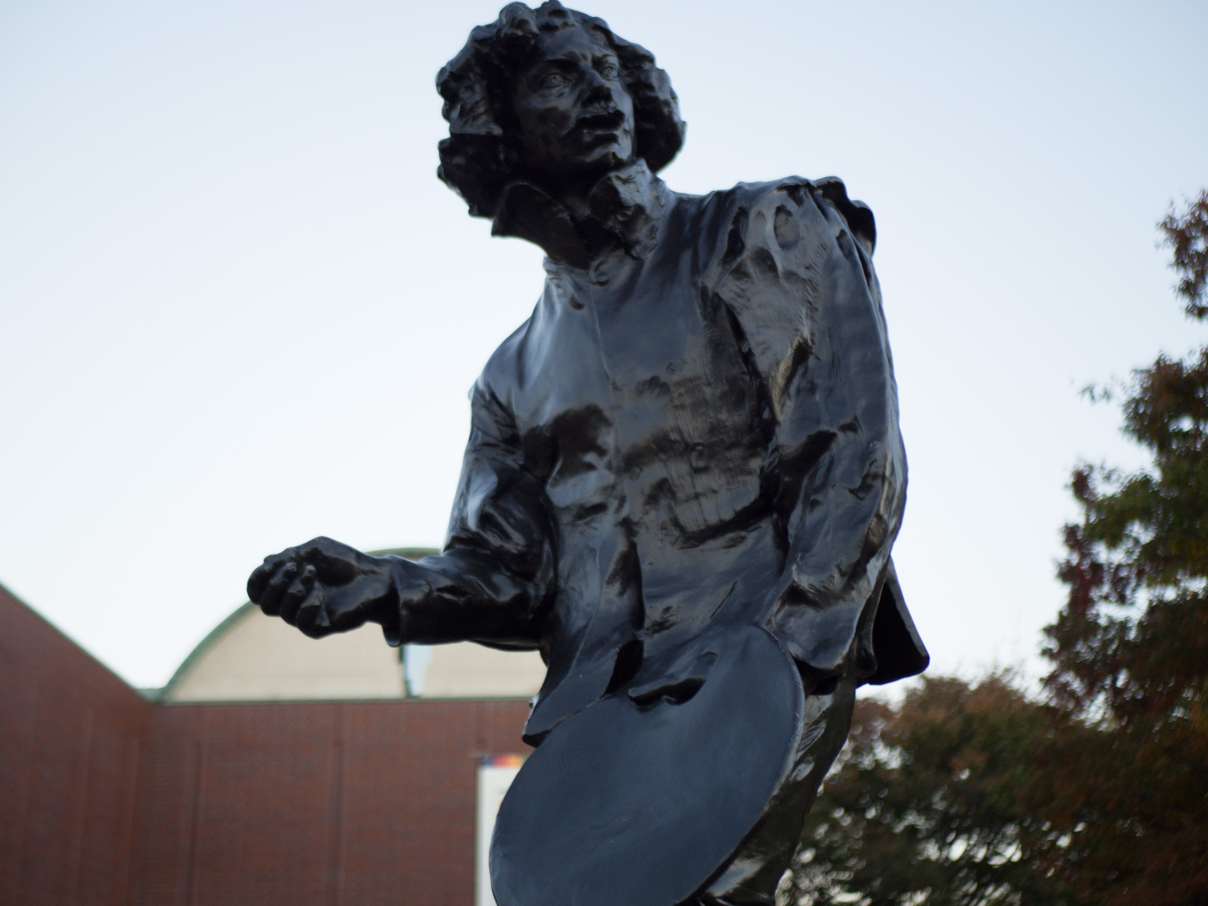 出不精 芸術の森へ行く｜AKLO