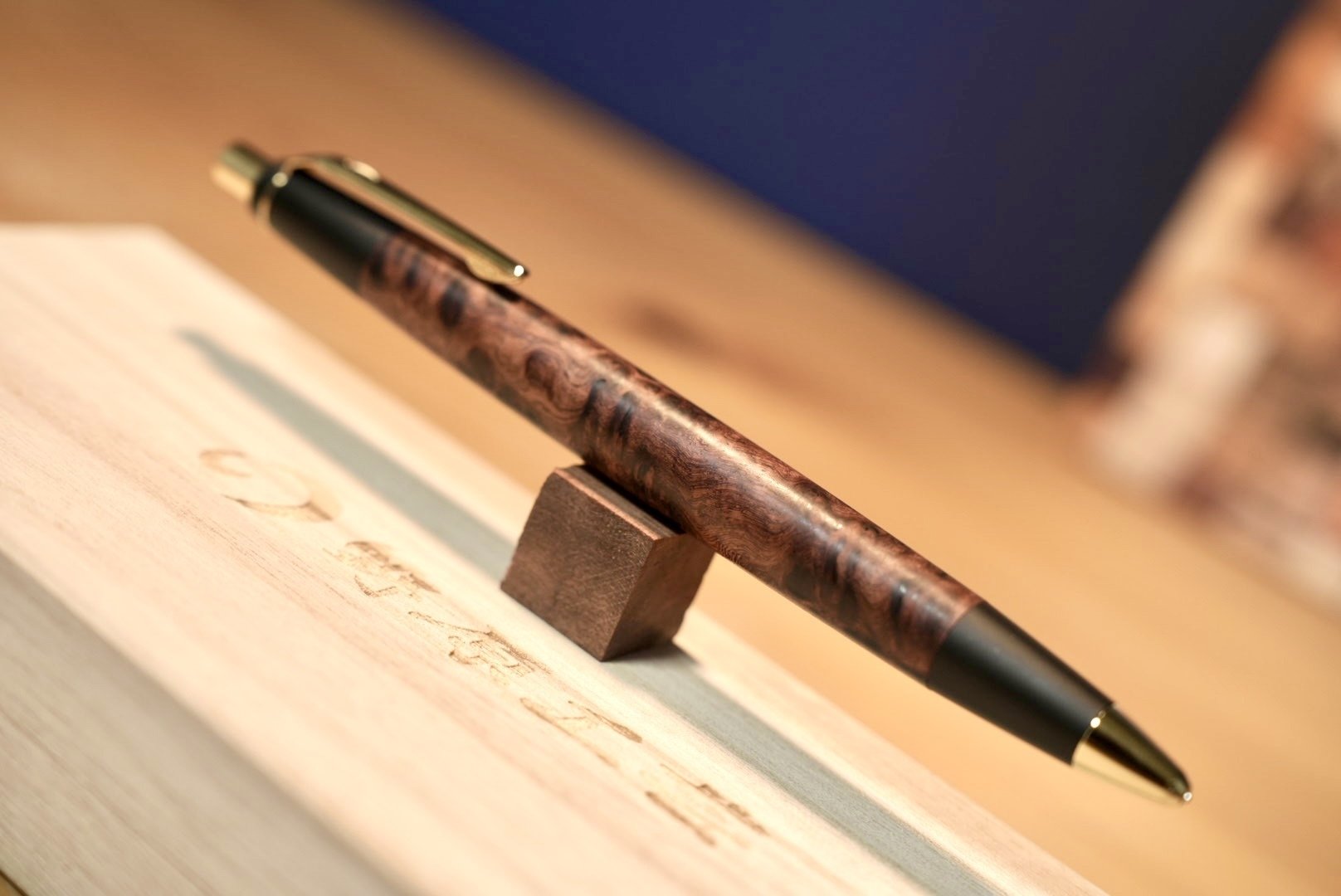 自然の造形美を持ち歩き、インスピレーションをアイドリングする〜野原