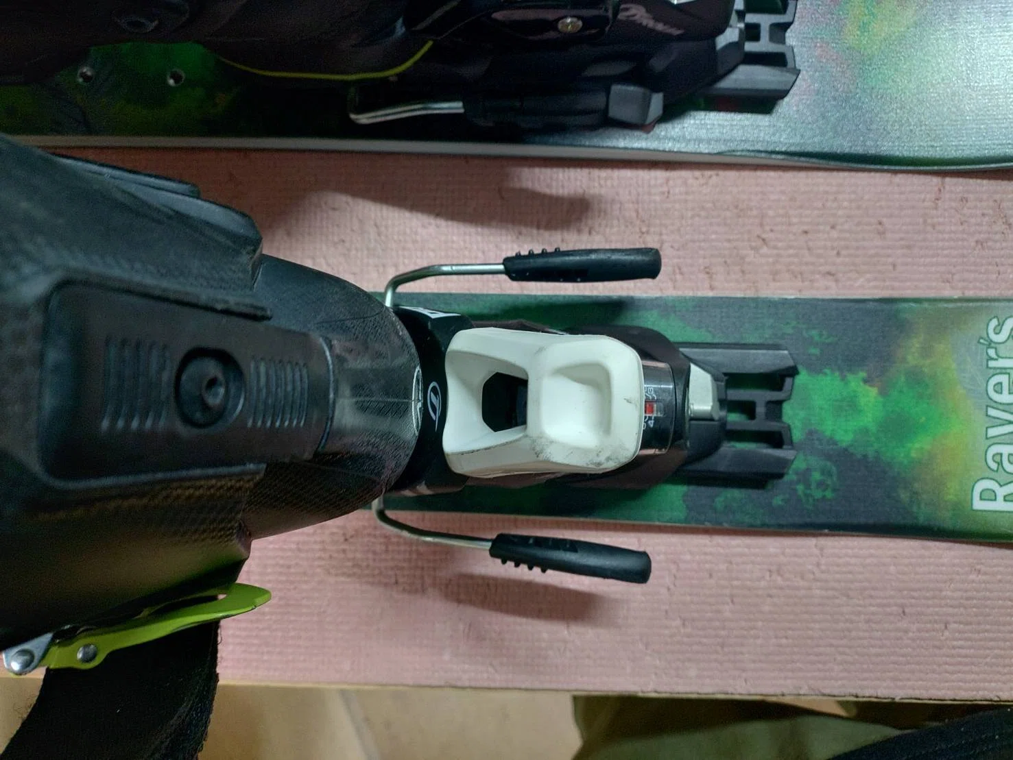 レース用シンタード】Raver's01の何が凄いのかって・・・【PRD11GW