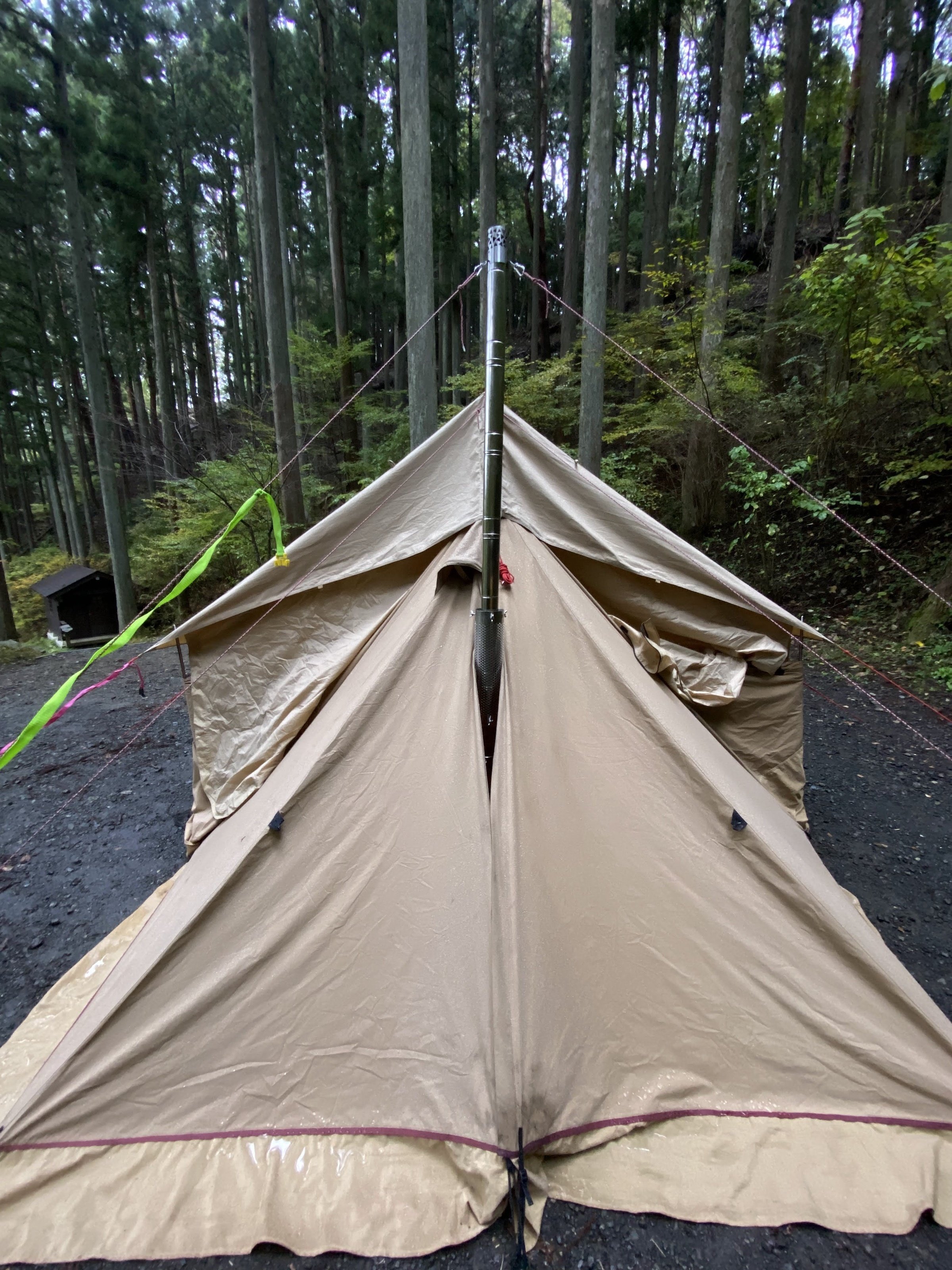 コンパクトでも頼りになるFIELDOORの薪ストーブ導入！〜ちゃんと暖かっ