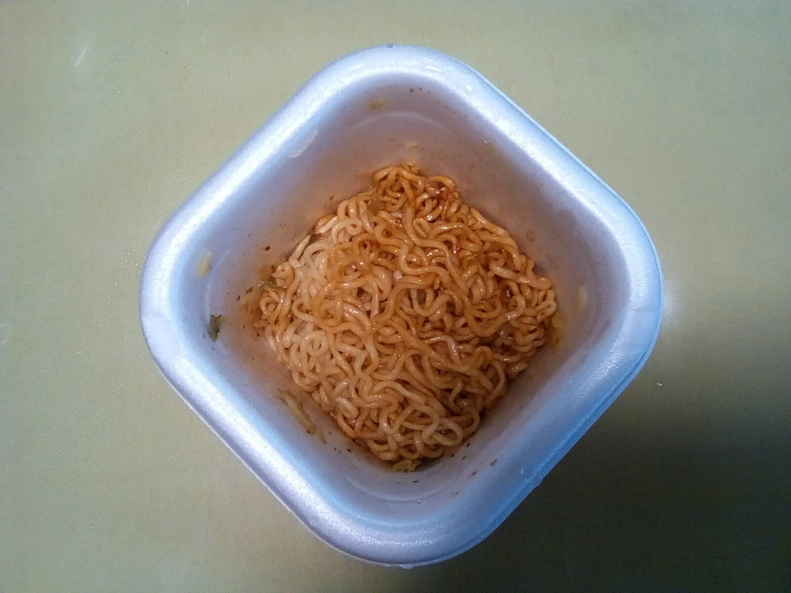 カップ麺】焼そばモンチッチ＆焼うどんモンチッチを食べてみた(2024