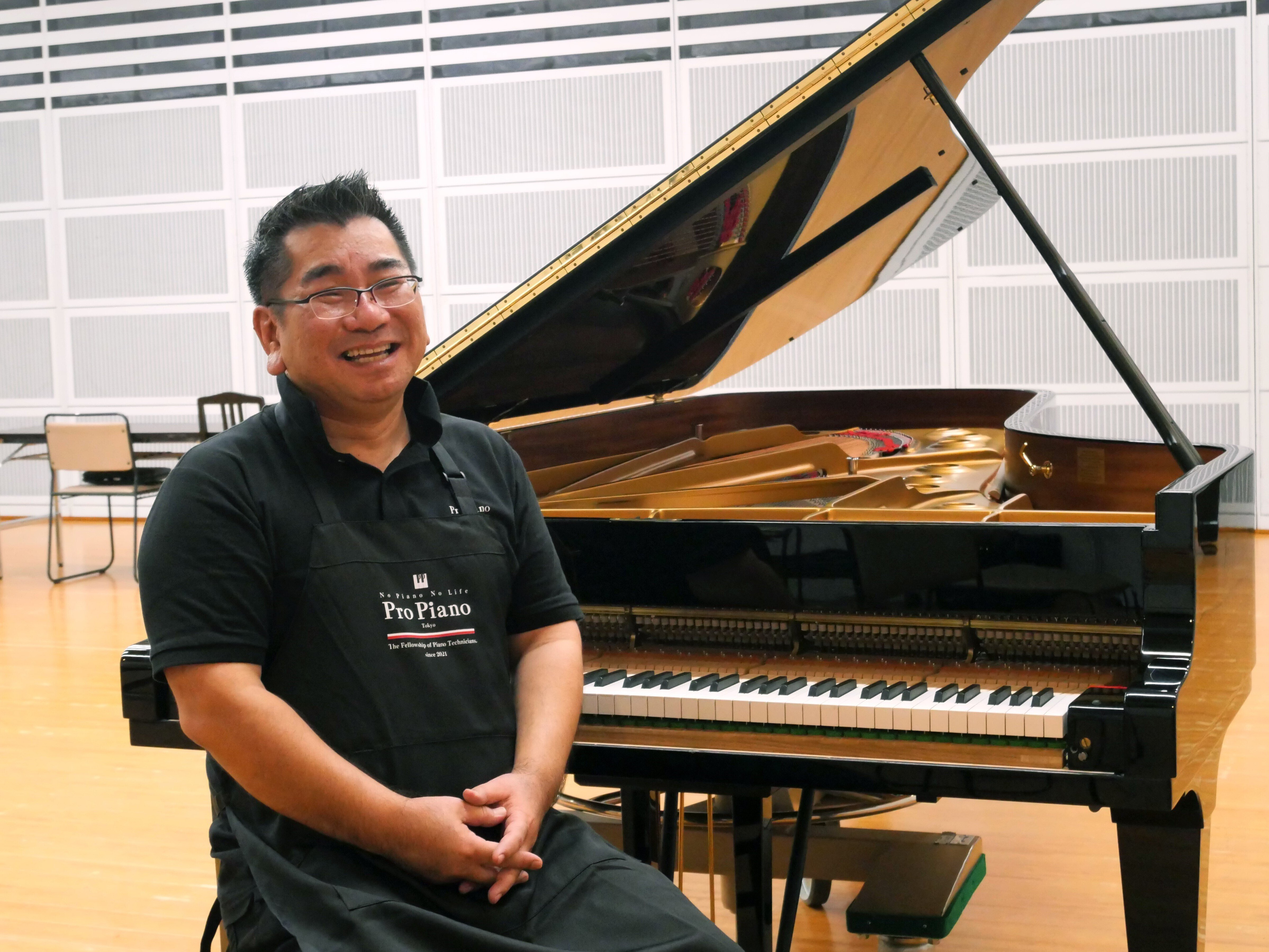 ピアニストの要望に応えて最高の演奏をサポート／ピアノ調律師の仕事