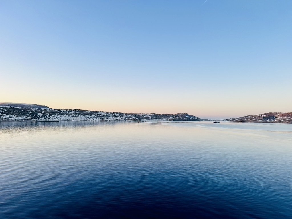 ミコノス島　ギリシャ　エーゲ海　ヨーロッパ　地中海　風景画　青　海 リゾート ミコノス島 ギリシャ エーゲ海 ヨーロッパ 地中海 風景画 青 海