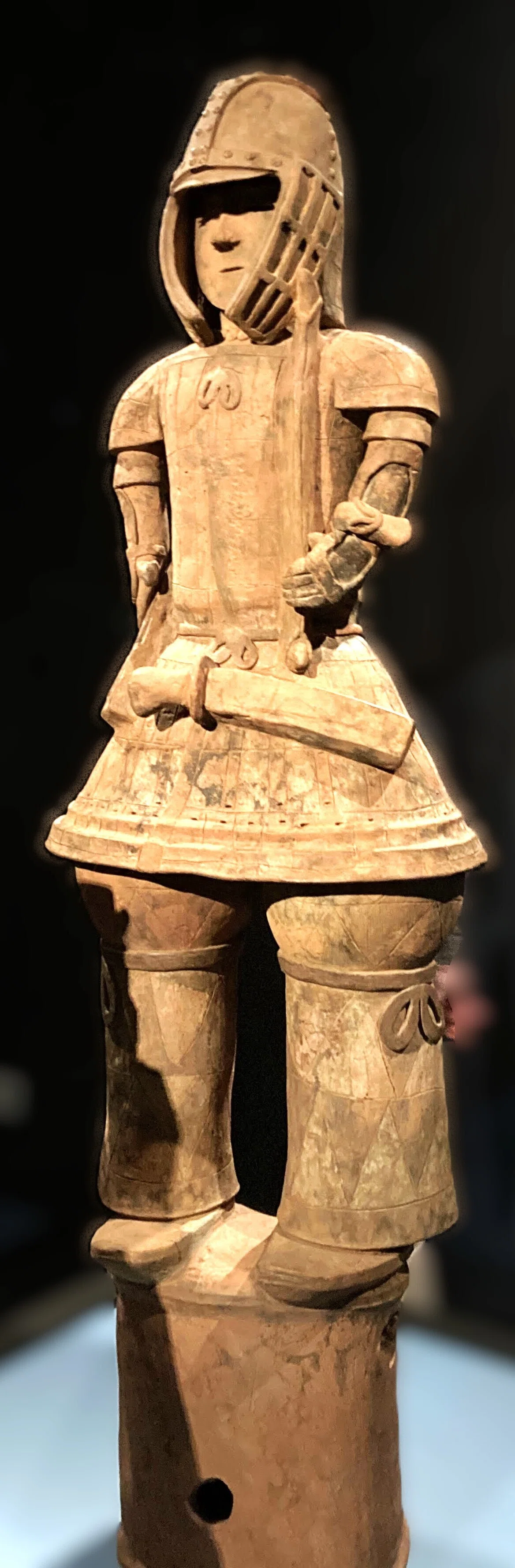 東京国立博物館 挂甲の武人 国宝指定50周年記念特別展「はにわ」|スナフキンの友達