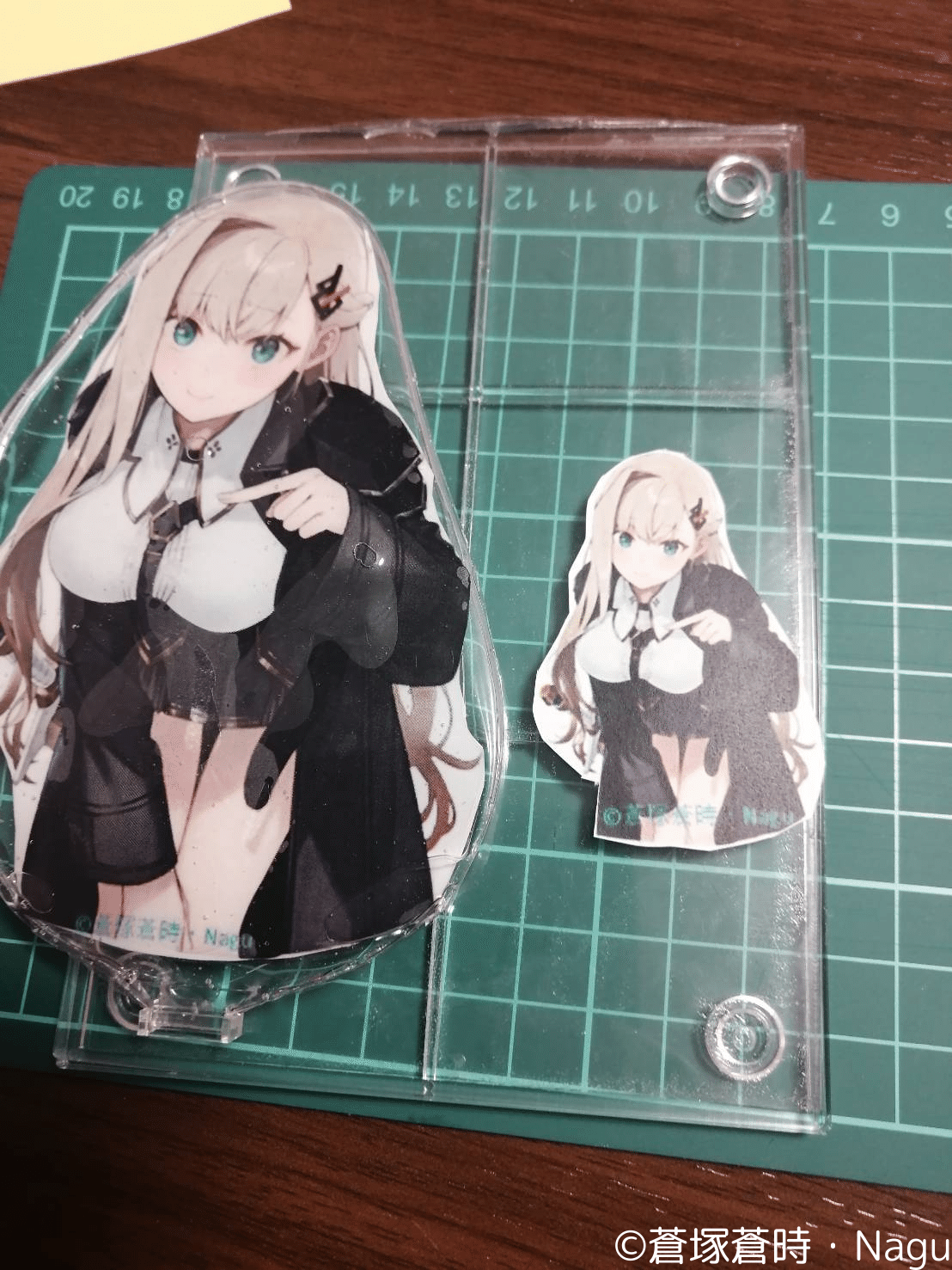 ラノベ作家が自作品のアクスタを作る｜蒼塚蒼時