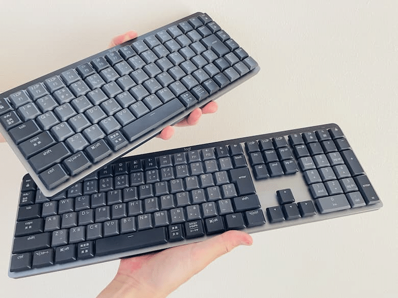 大人の上質  MX Mechanical mini 比較レビュー。赤軸と茶軸で迷ったあなたの キーボード
