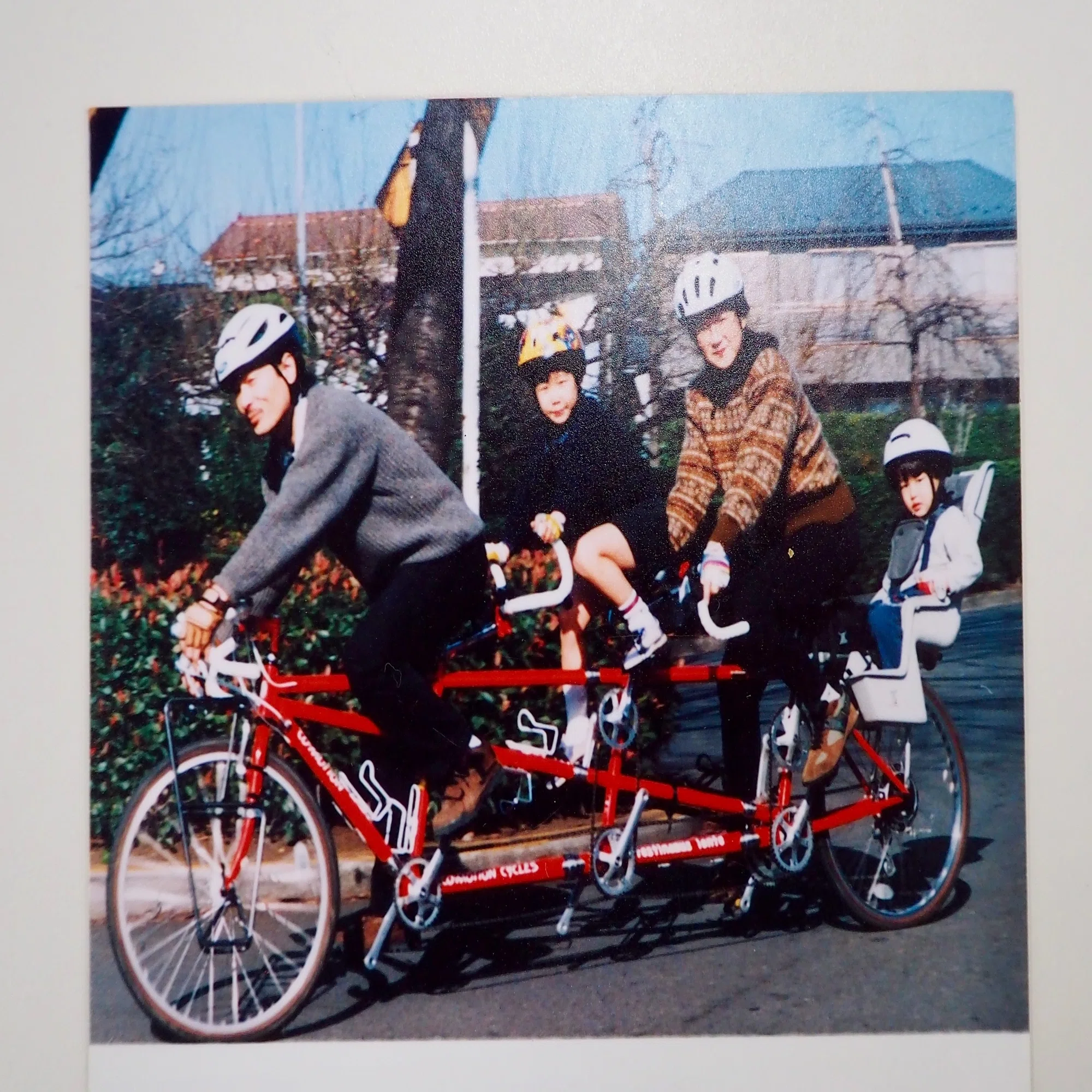 こだわりの二人乗り、三人乗り自転車で世界を走る｜成城学園