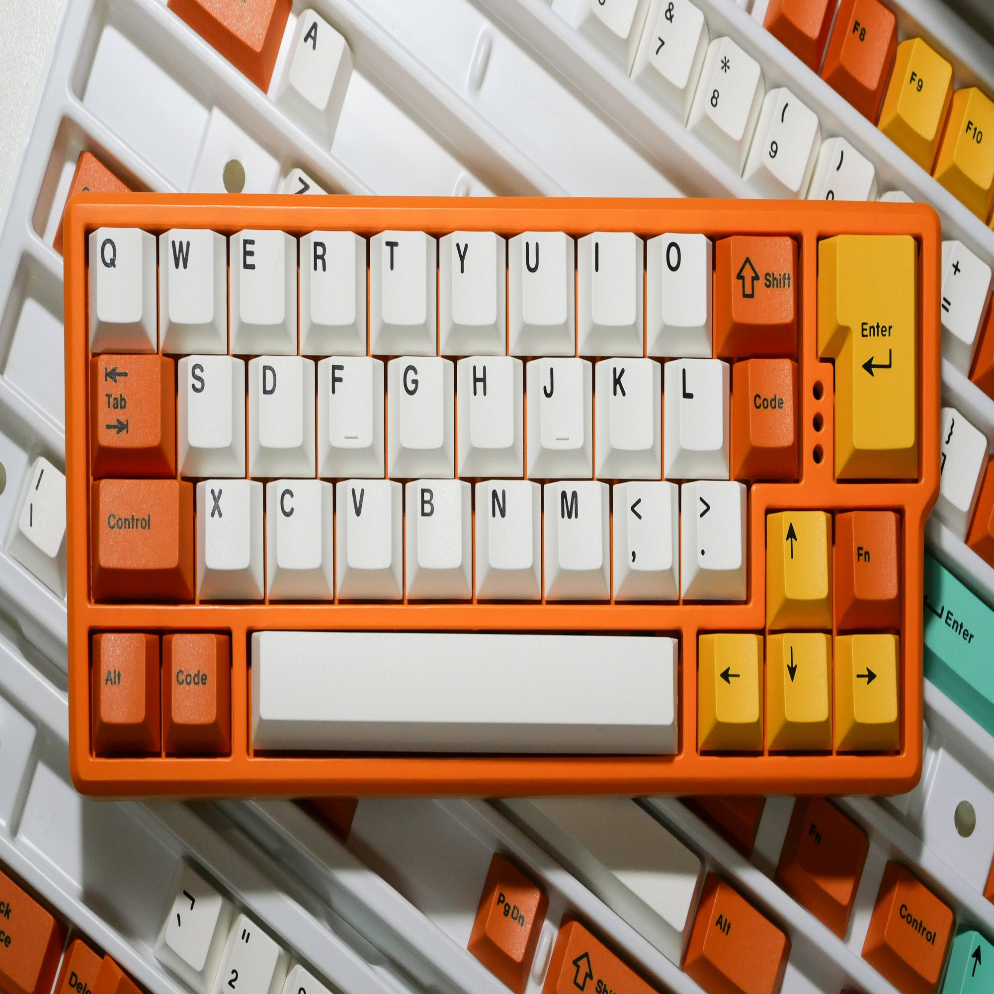 40%キーボードは沼。｜LEMONΠ