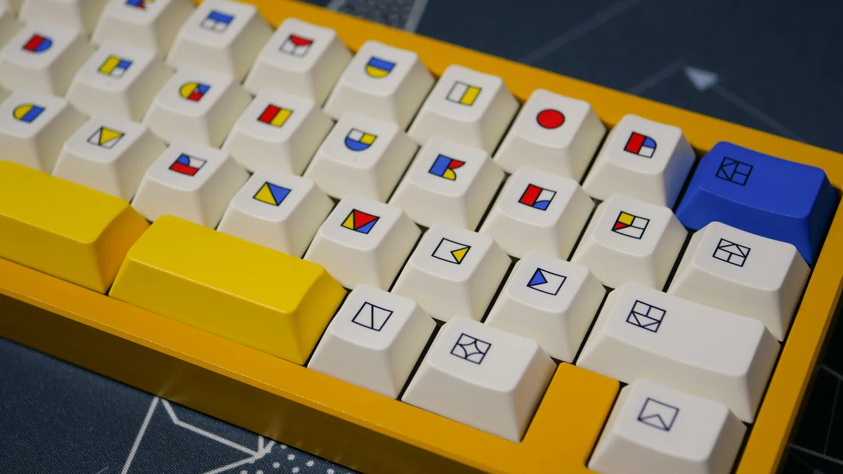 40%キーボードは沼。｜LEMONΠ