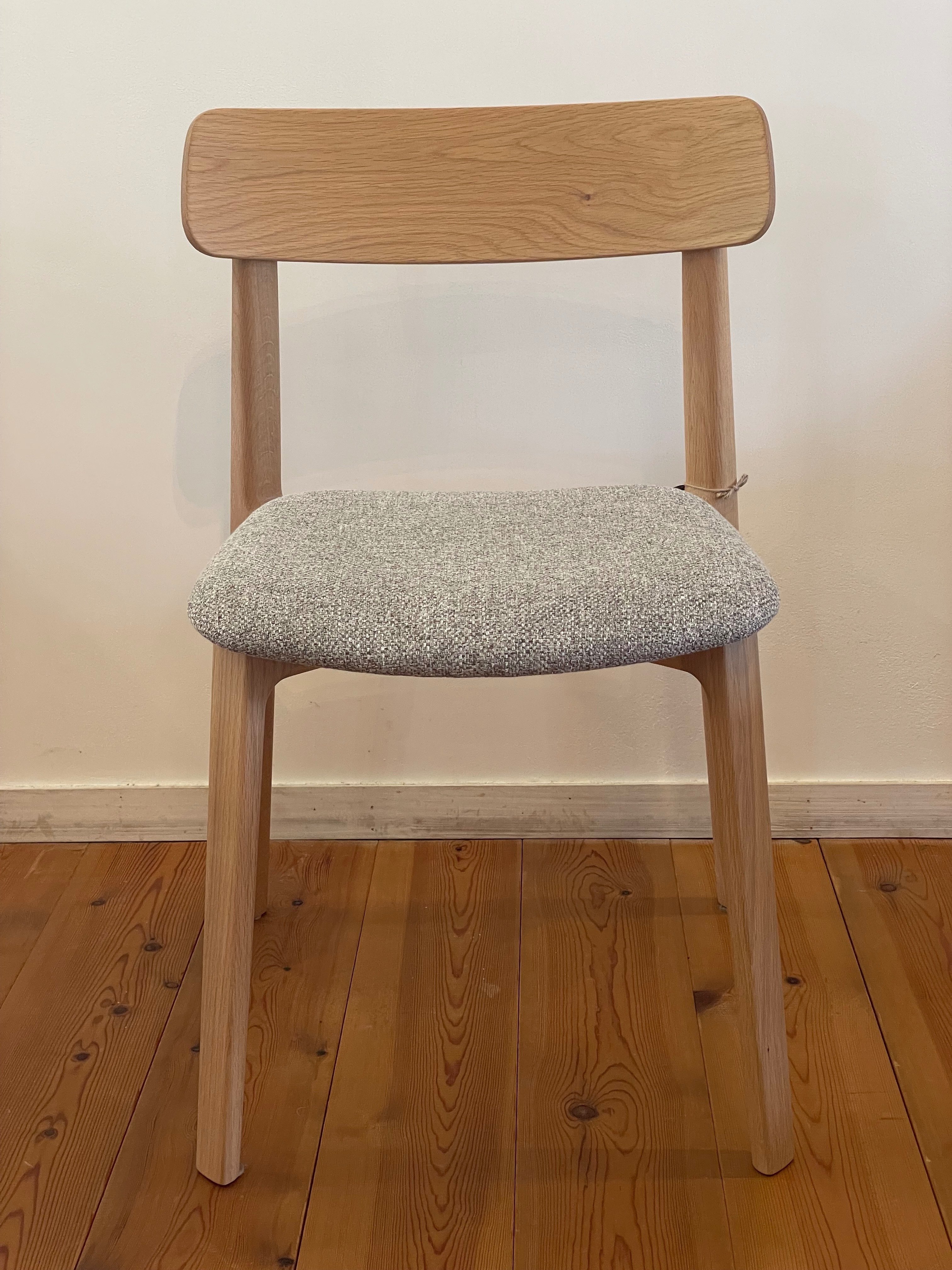 AATOS アートス ダイニング スタッキングチェアUB（座張） アートス