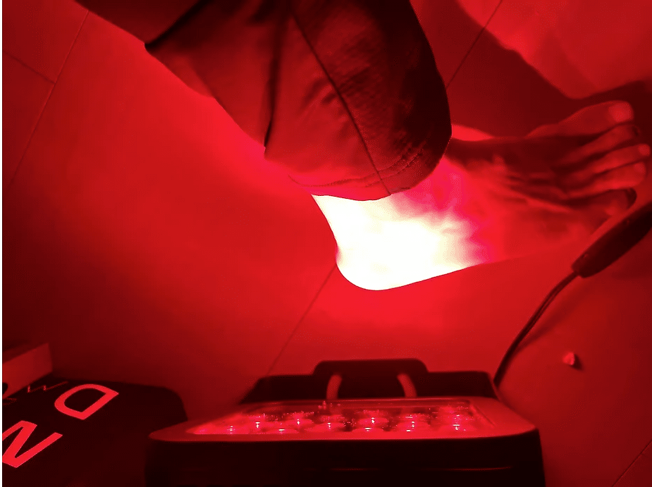 三型池上機】LLLT 低出力光線療法 回復ケア用｜ウェルビーイング 三