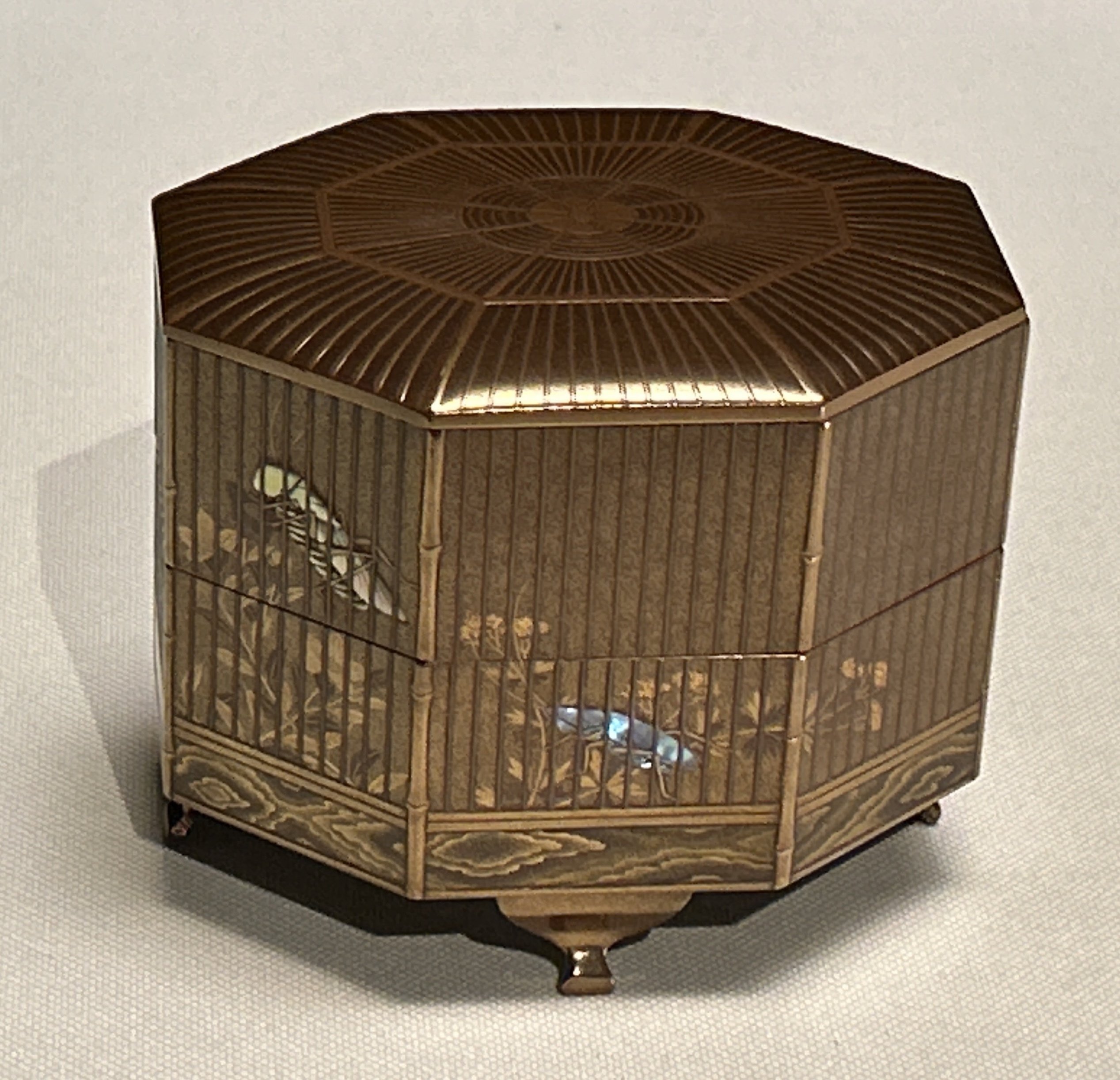 日本の美術が面白い！いままでは全然興味がなかったんです、蒔絵。でも