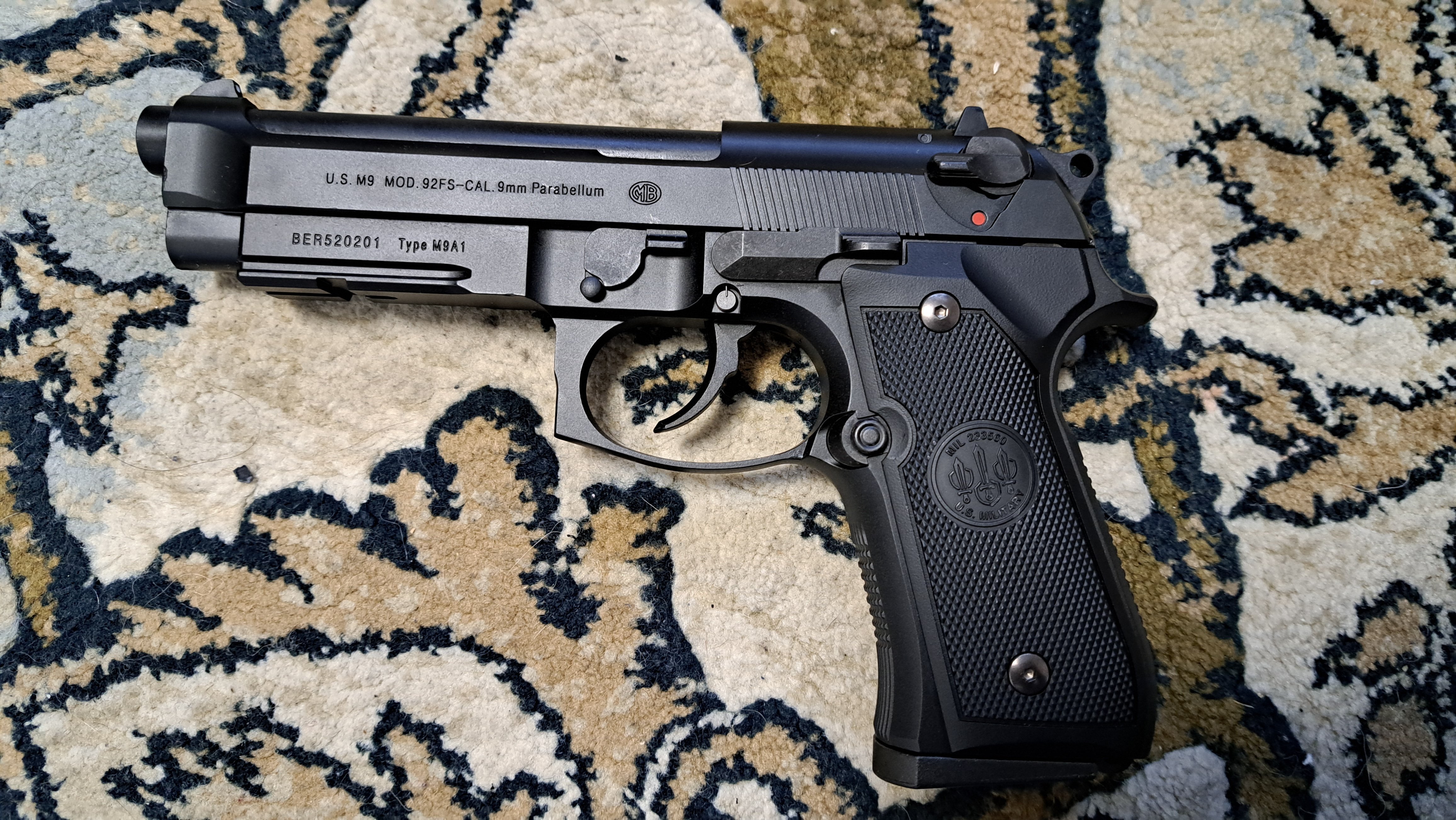 東京マルイ M9A1 ガスブローバック ハンドガン レビュー 東京マルイ M9A1 ガスブローバック ハンドガン レビュー