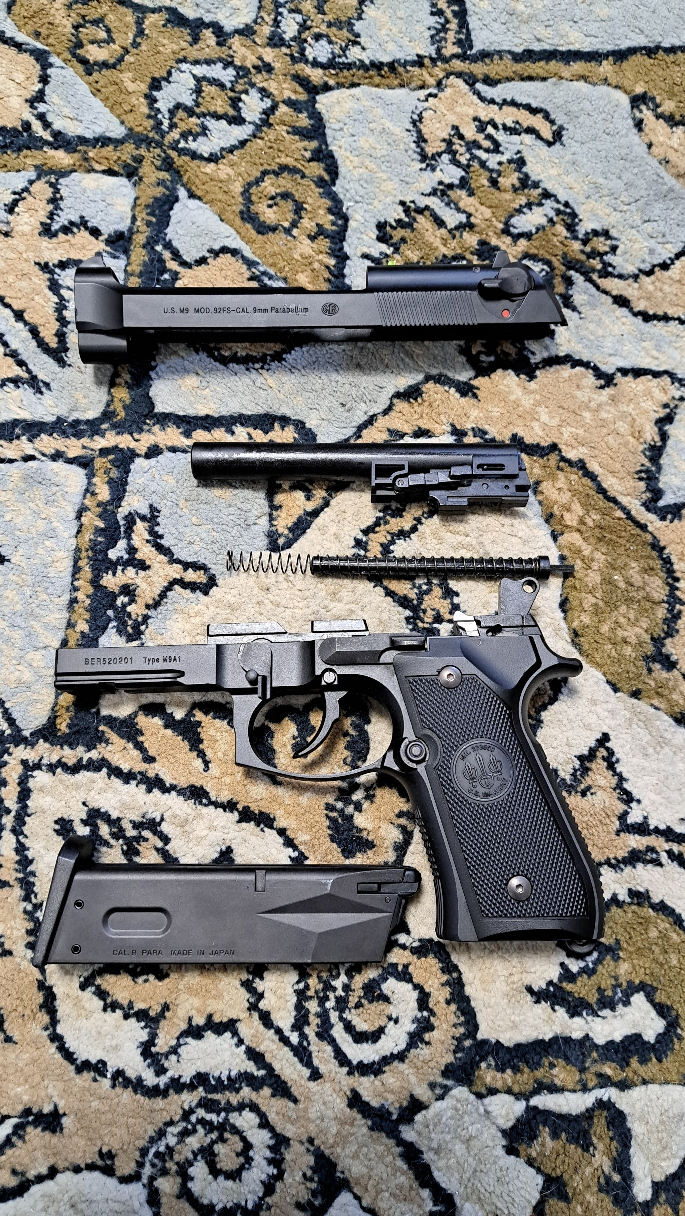 東京マルイ M9A1 ガスブローバック ハンドガン レビュー 東京マルイ M9A1 ガスブローバック ハンドガン レビュー