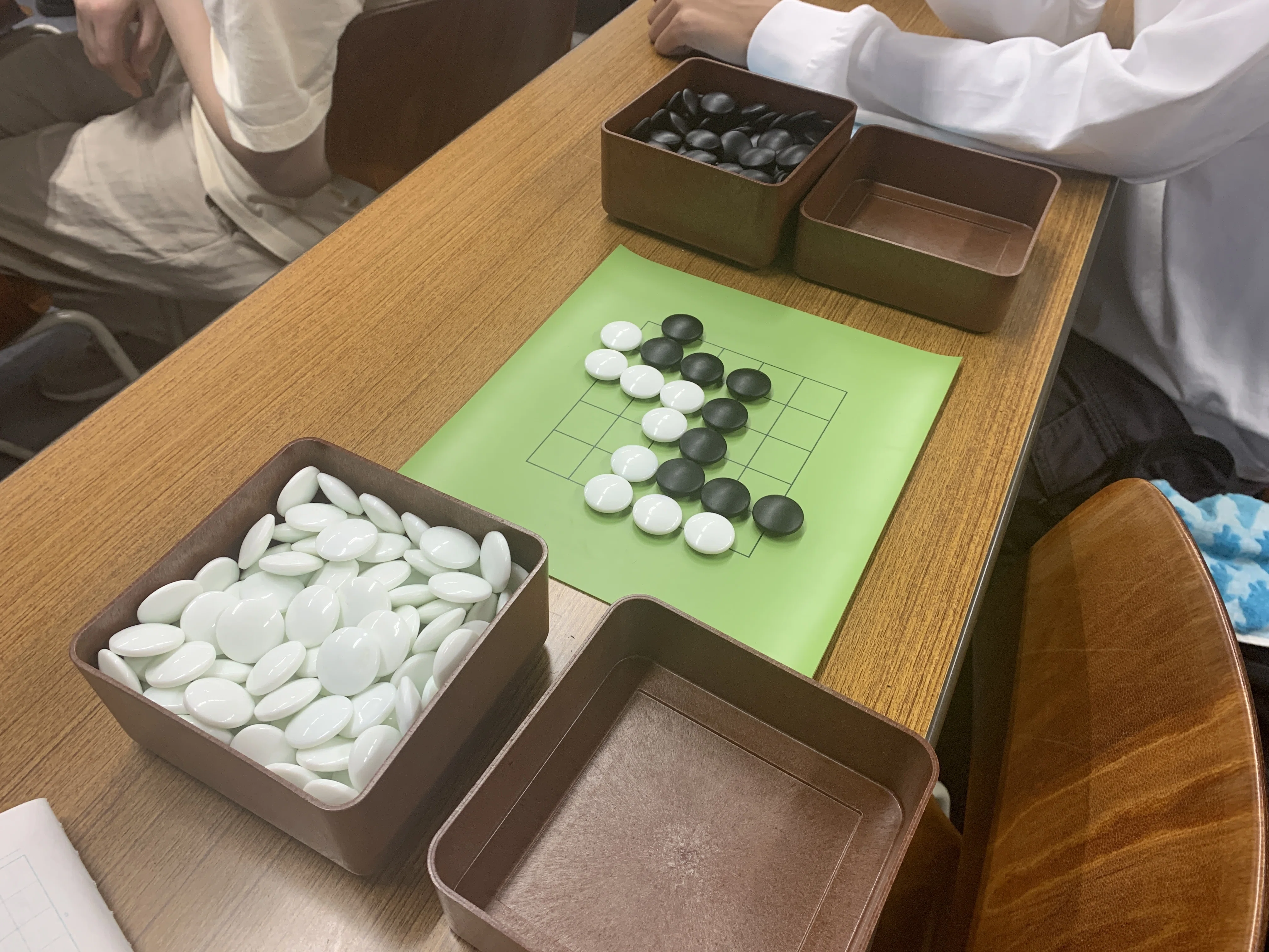 無料記事〉【東京理科大学】前田良二八段の囲碁授業「囲碁で養う