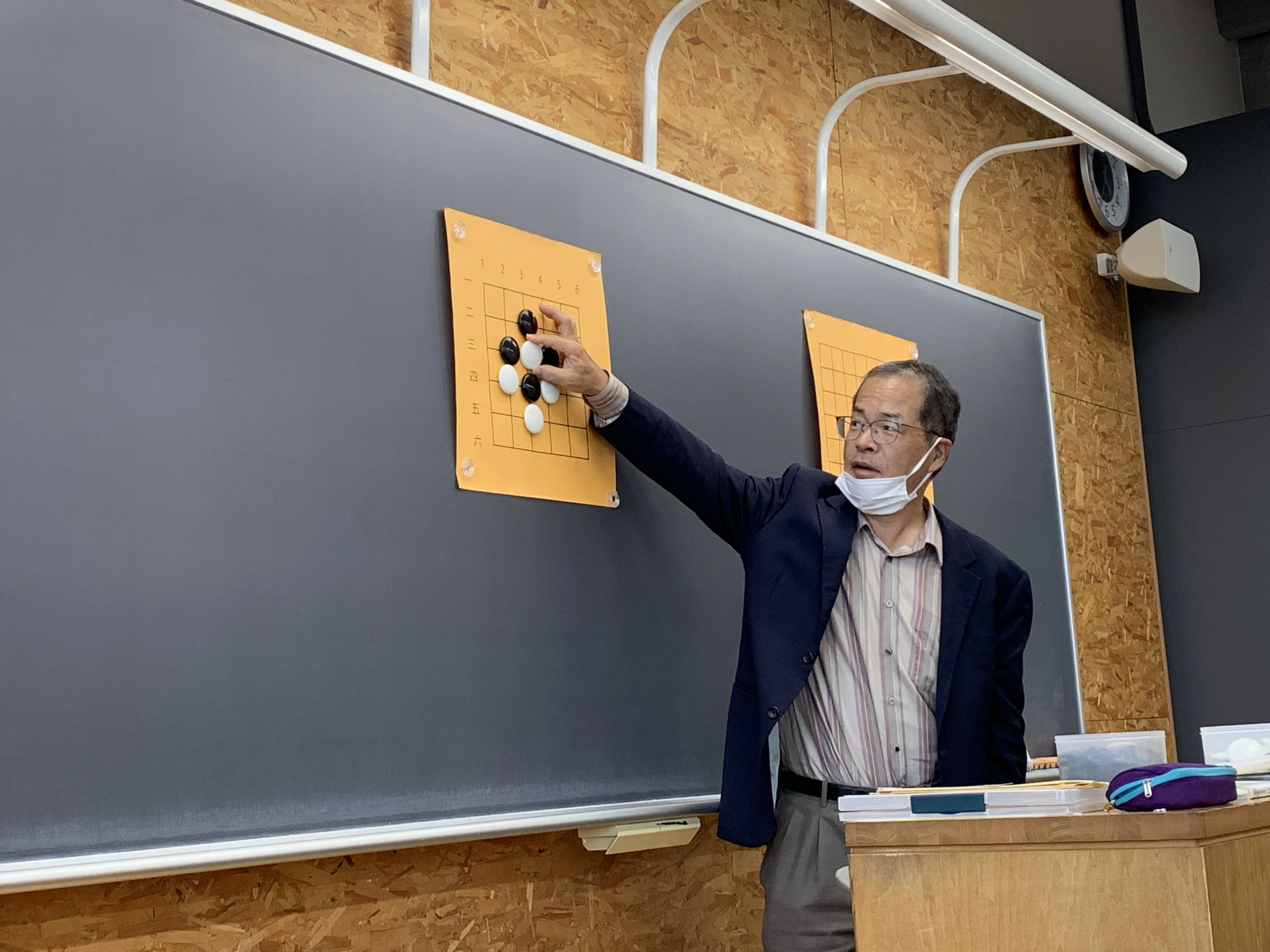 無料記事〉【東京理科大学】前田良二八段の囲碁授業「囲碁で養う