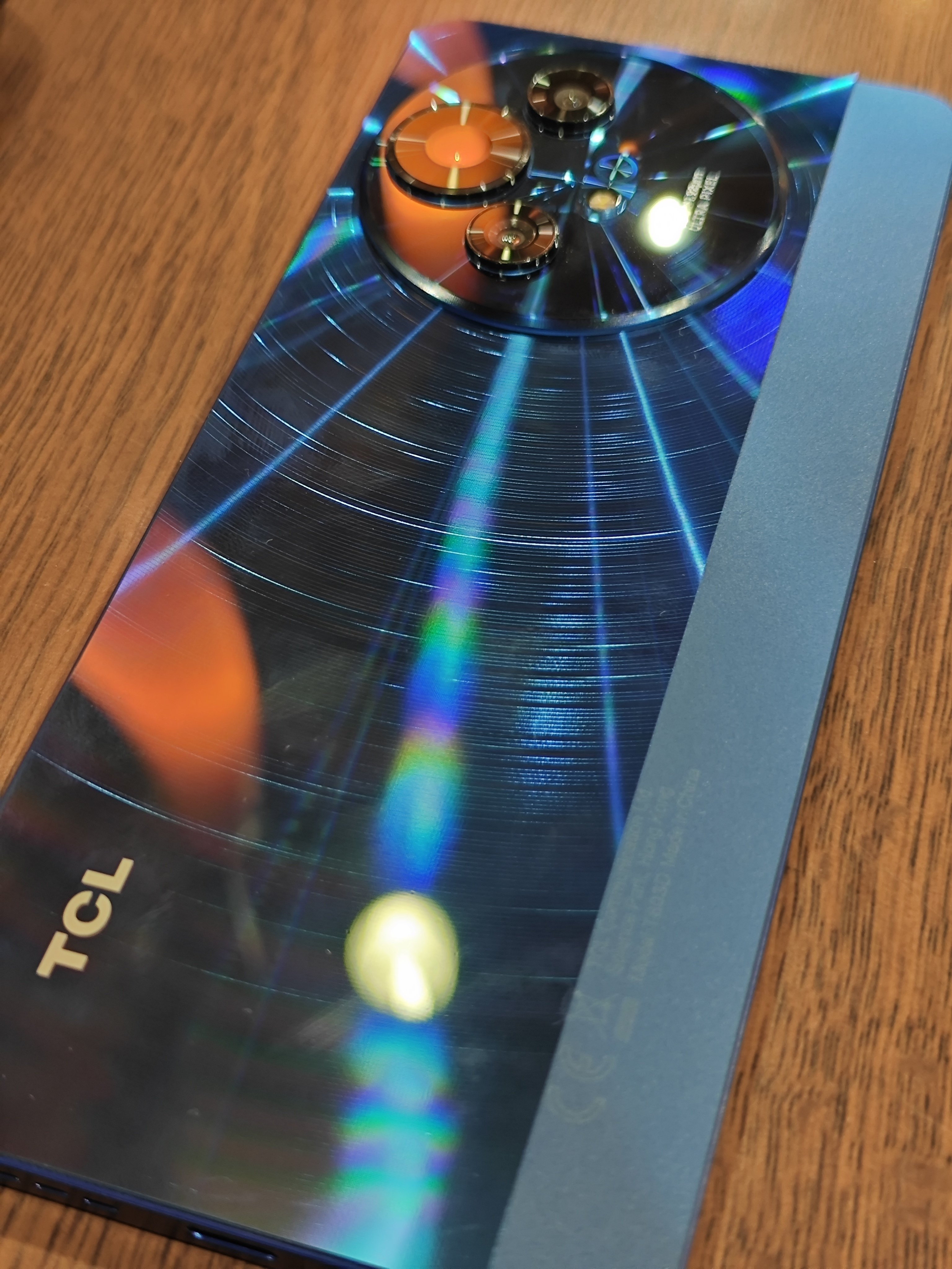 TCL 50 Pro NXTPaper をゲット｜葉月 陽