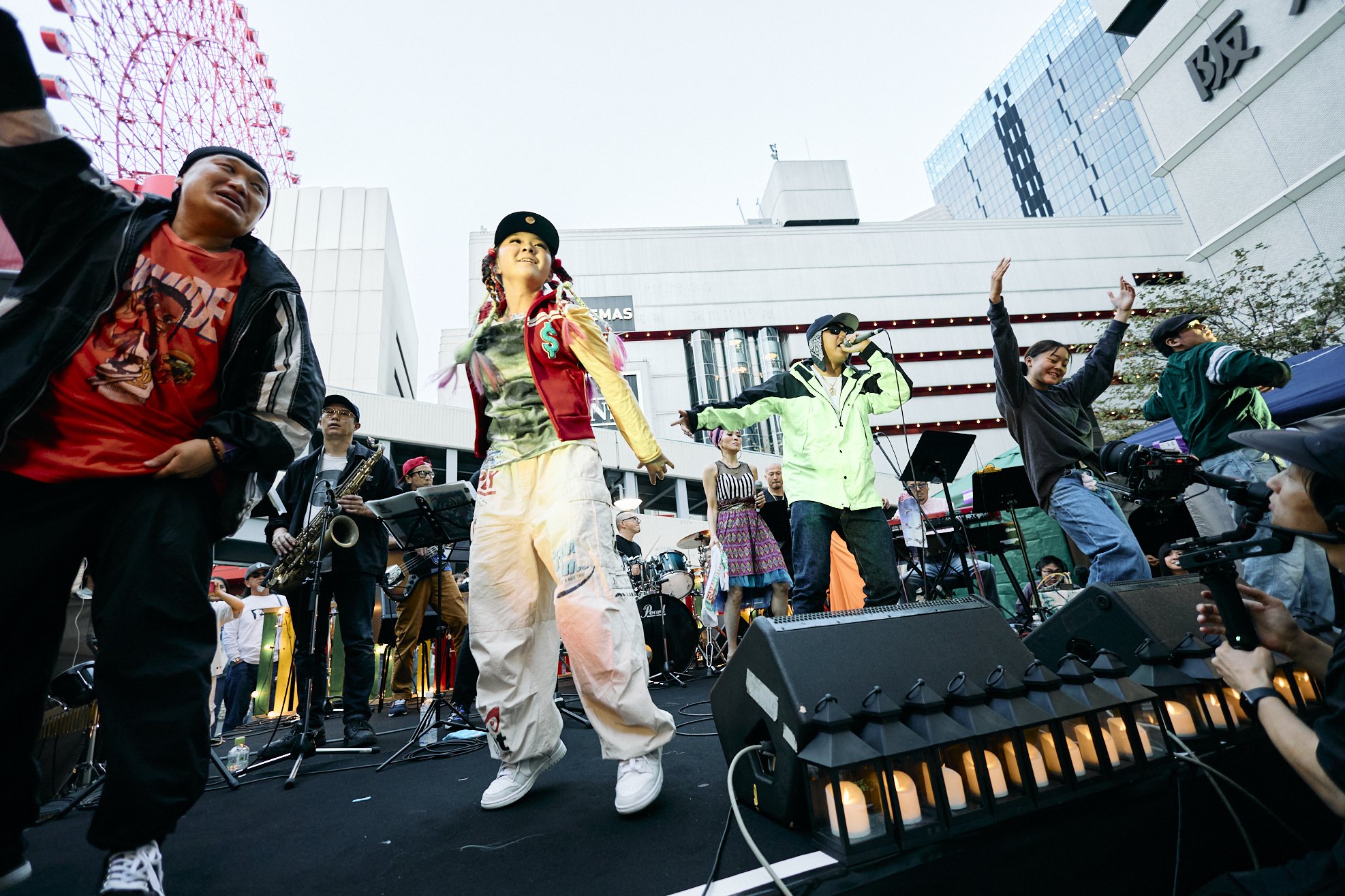 EVENT REPORT】大阪梅田の中心地で開催！ボーダレスな無料野外音楽