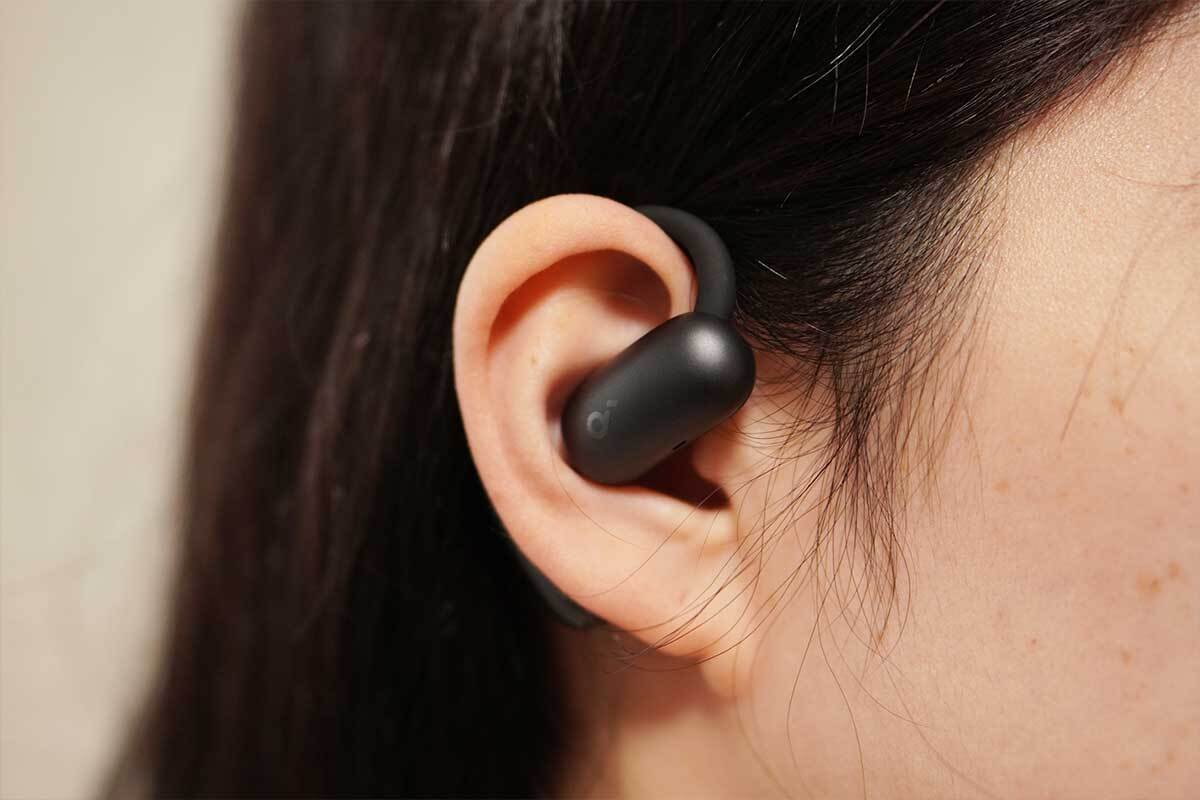 エアロフィット　AeroFit2 Soundcore AeroFit 2 | オープンイヤーイヤホンの製品情報
