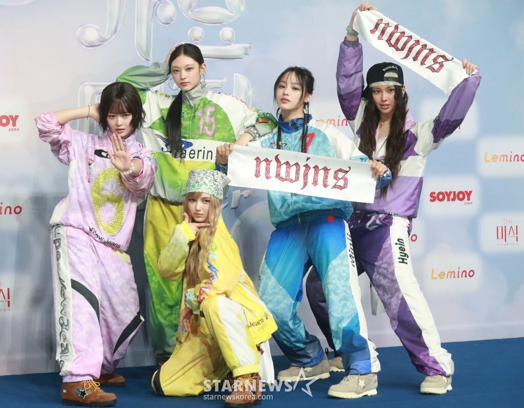 0019 NewJeansの一貫したファッションスタイルとクリエイティブな決定