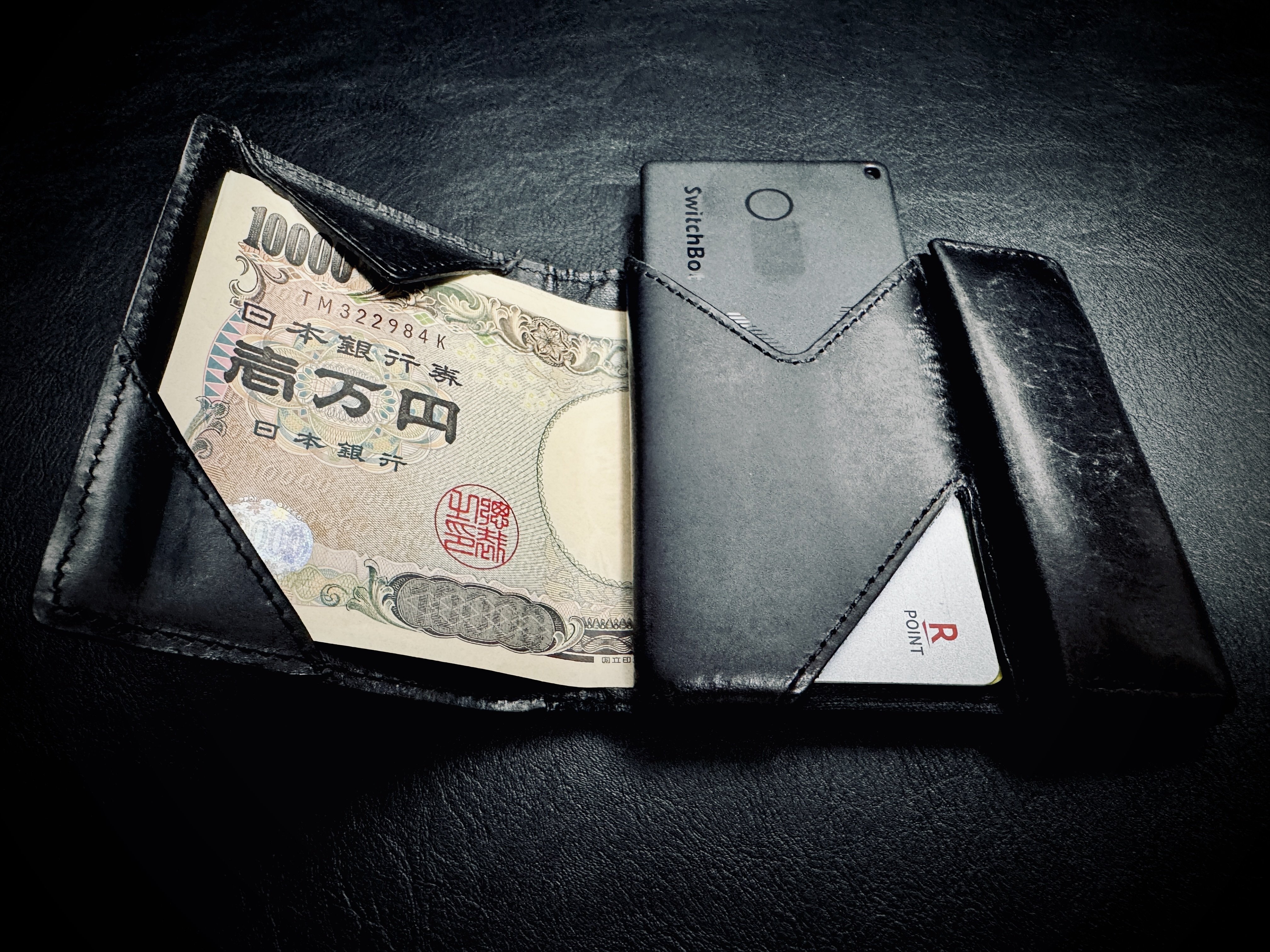 財布紛失の不安解消。SwitchBot スマートトラッカーカード｜ヨーケ