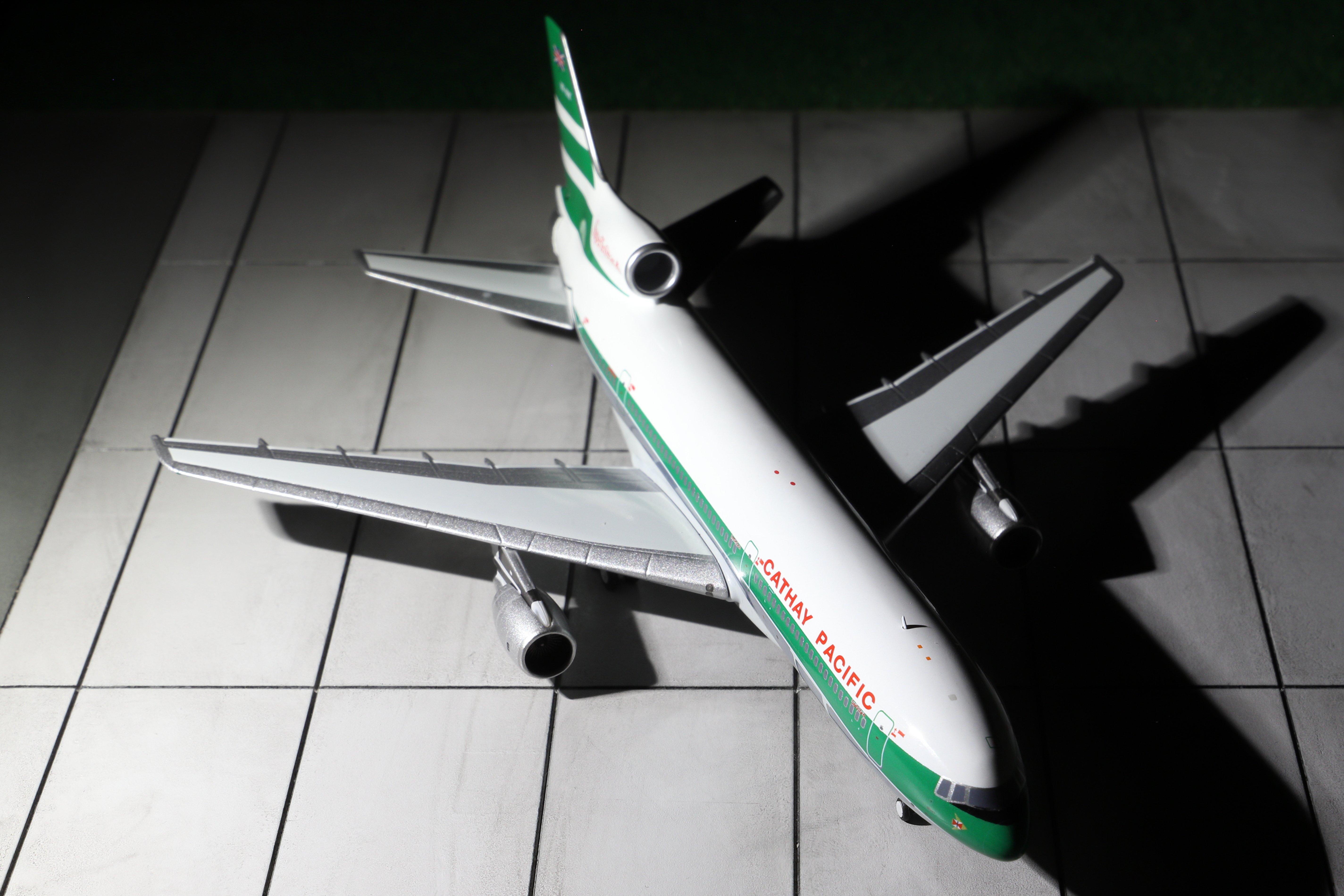 1/400 NGmodels Cathay Pacific VR-HHK Lockheed L-1011-1